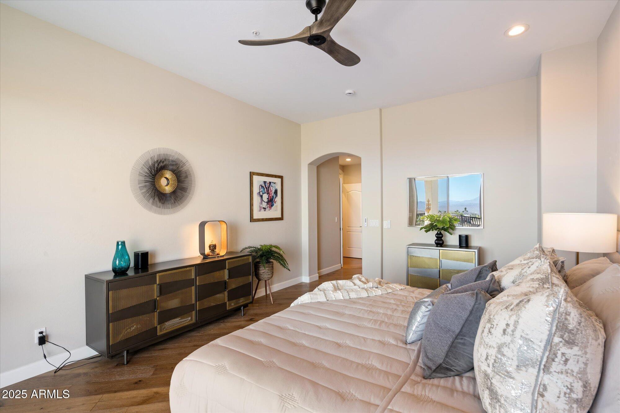 14850 E GRANDVIEW Drive 226