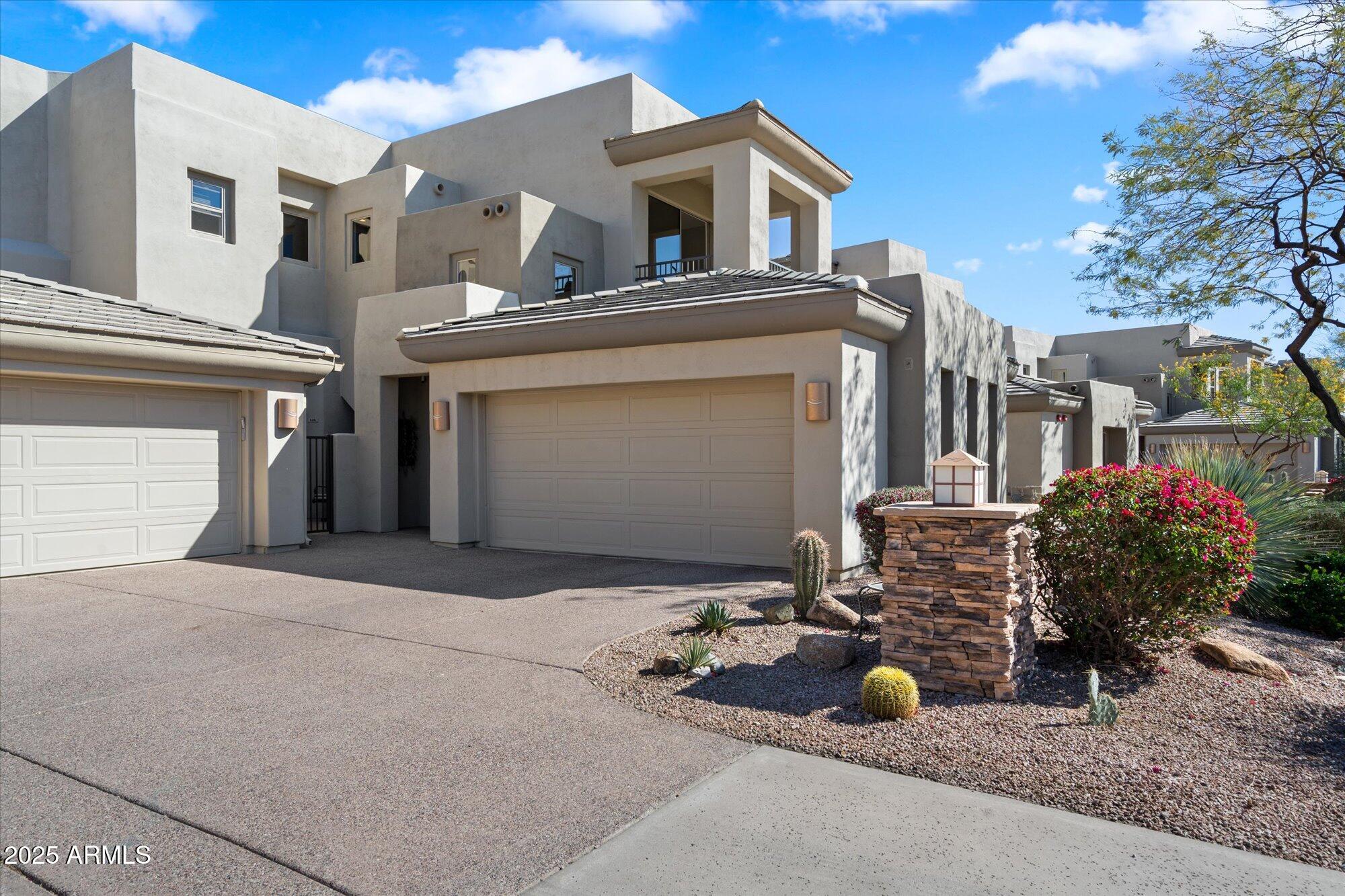 14850 E GRANDVIEW Drive 226