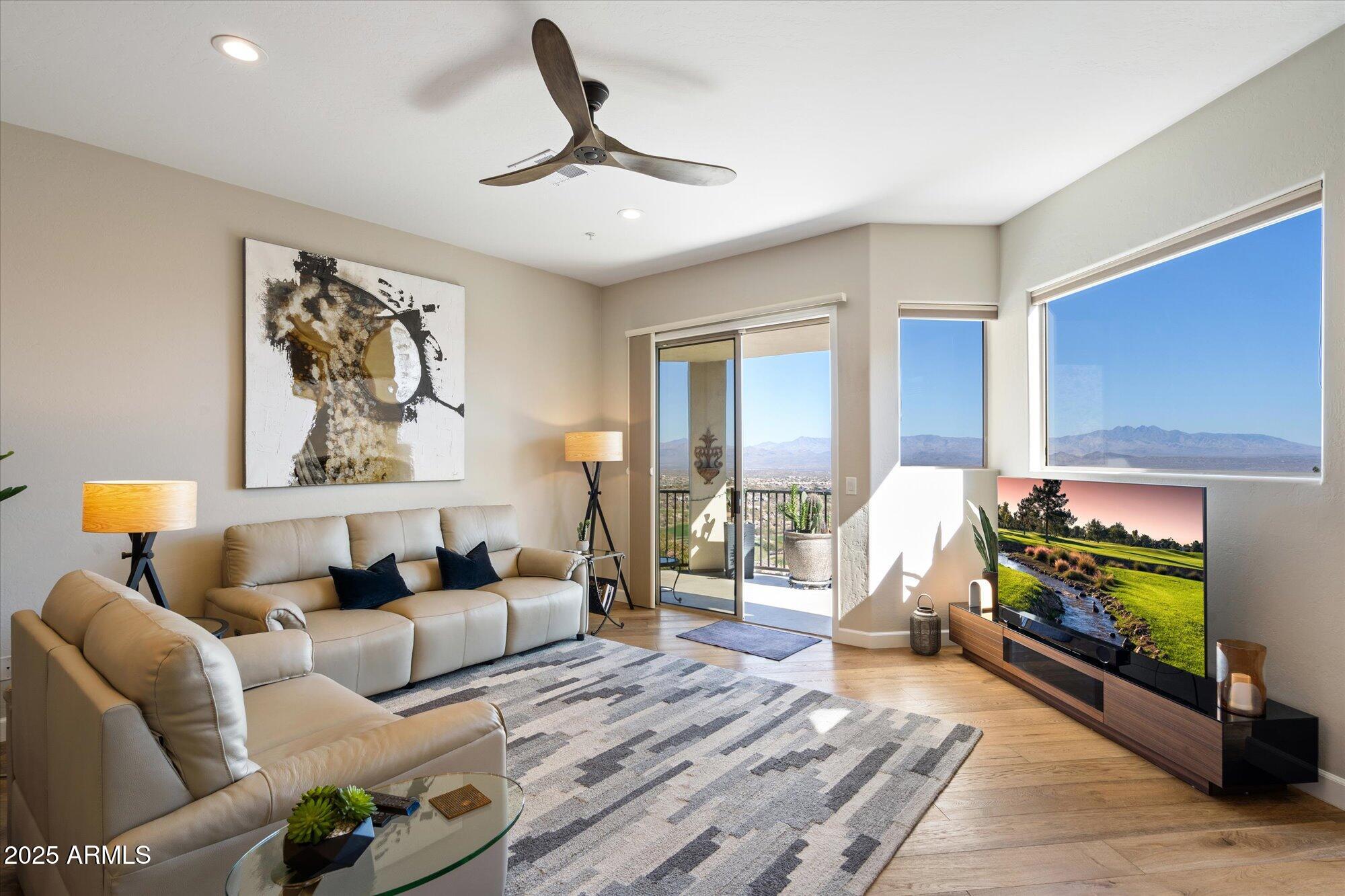 14850 E GRANDVIEW Drive 226