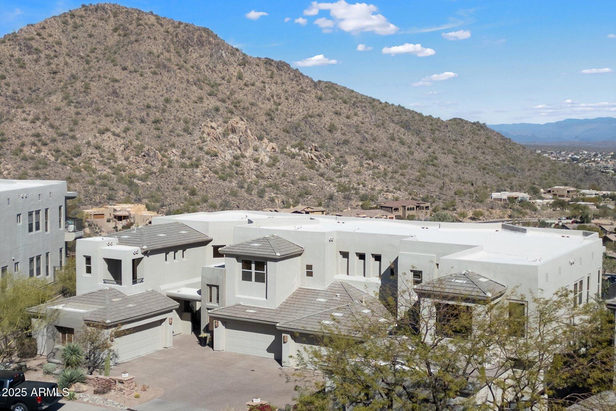 14850 E GRANDVIEW Drive 226