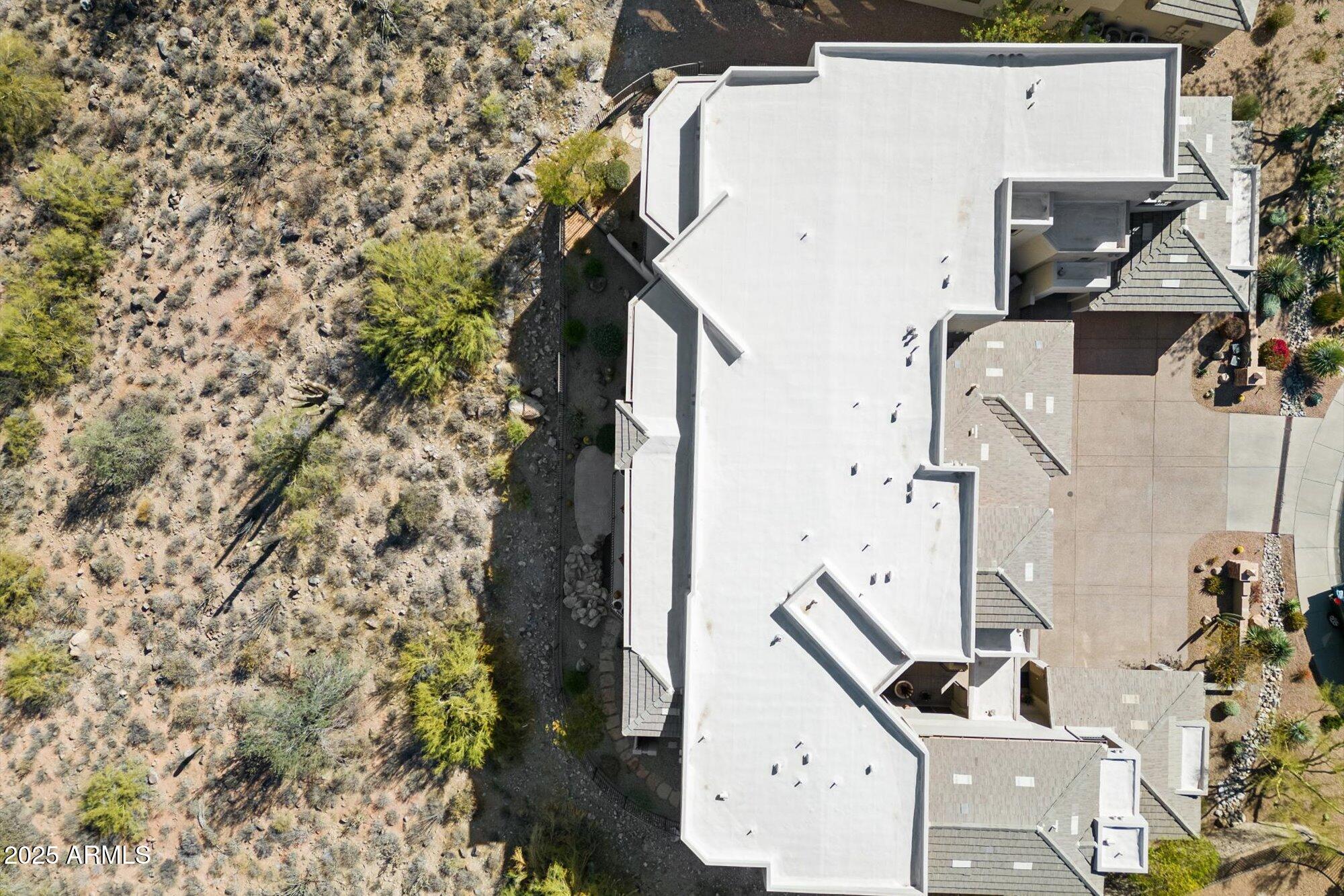 14850 E GRANDVIEW Drive 226