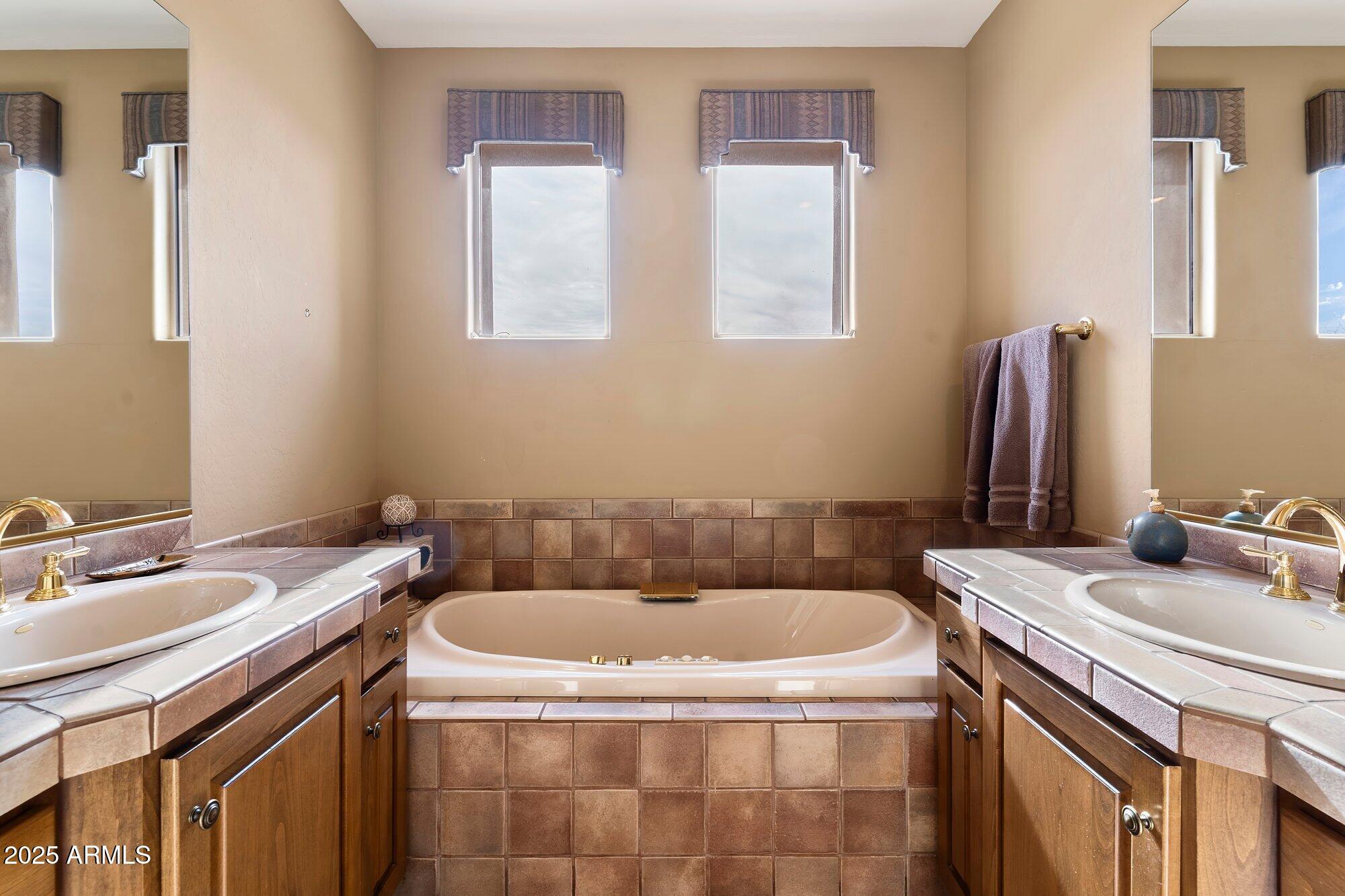9280 E THOMPSON PEAK Parkway # 25
