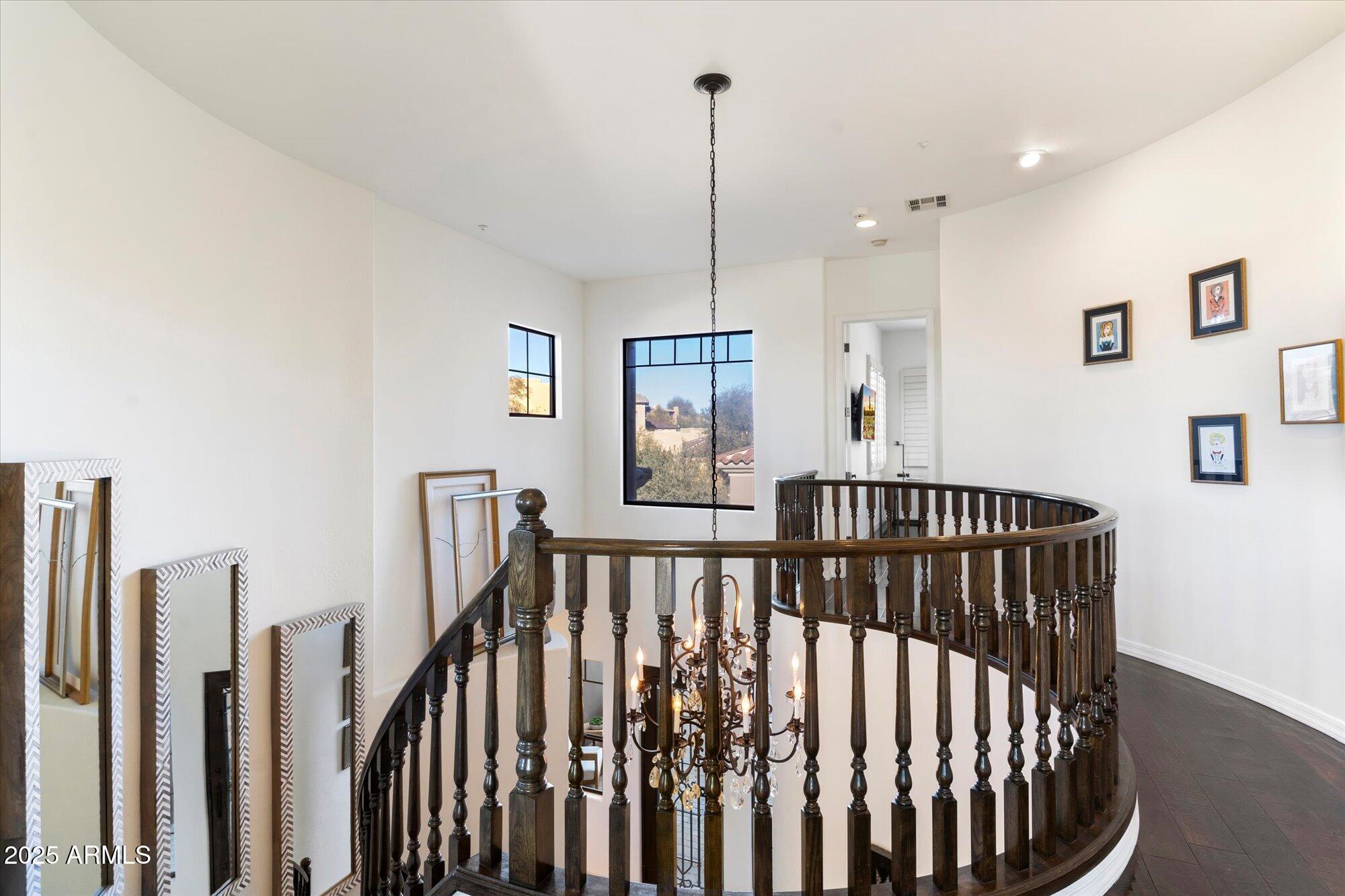 9270 E THOMPSON PEAK Parkway # 370