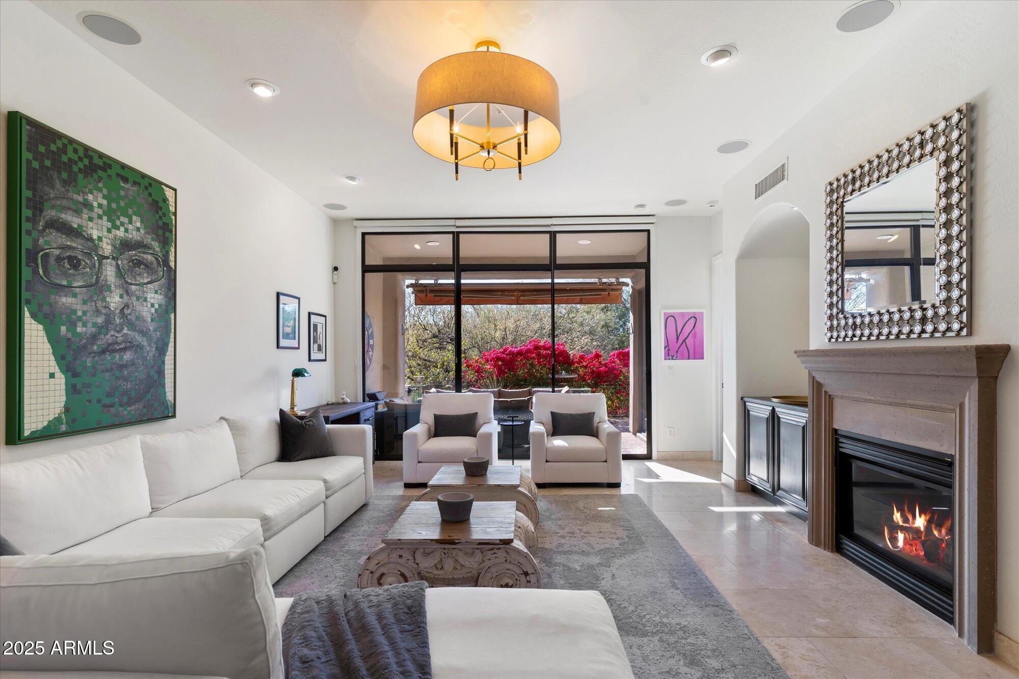 9270 E THOMPSON PEAK Parkway # 370