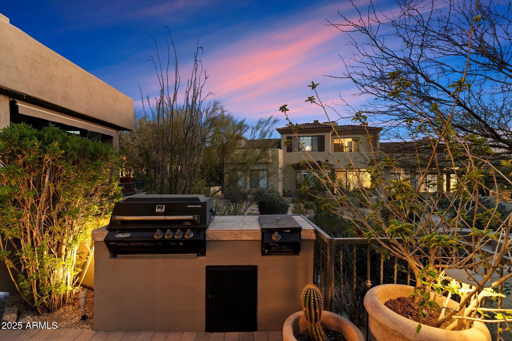 9270 E THOMPSON PEAK Parkway # 370
