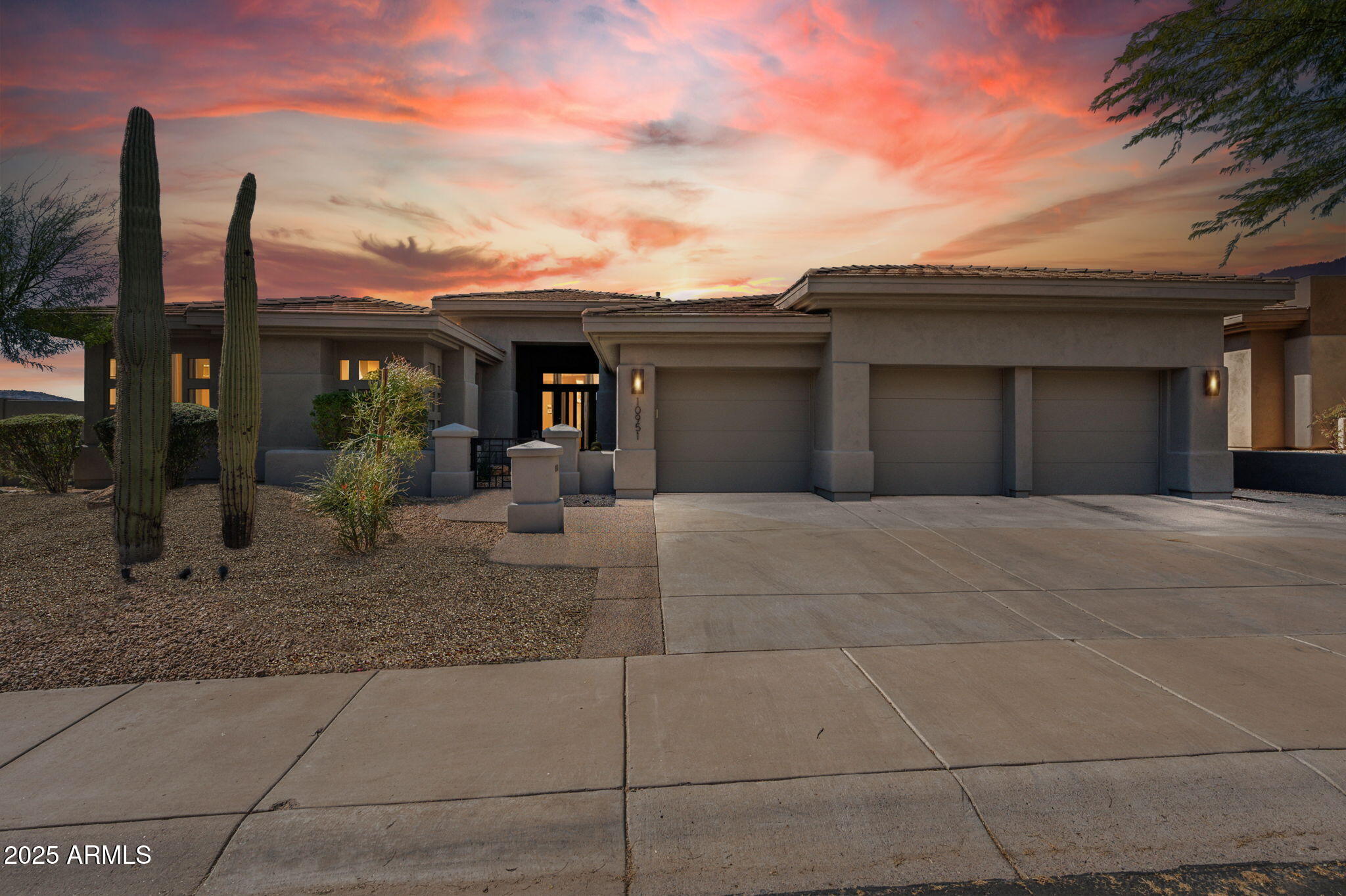 10951 E MIRASOL Circle