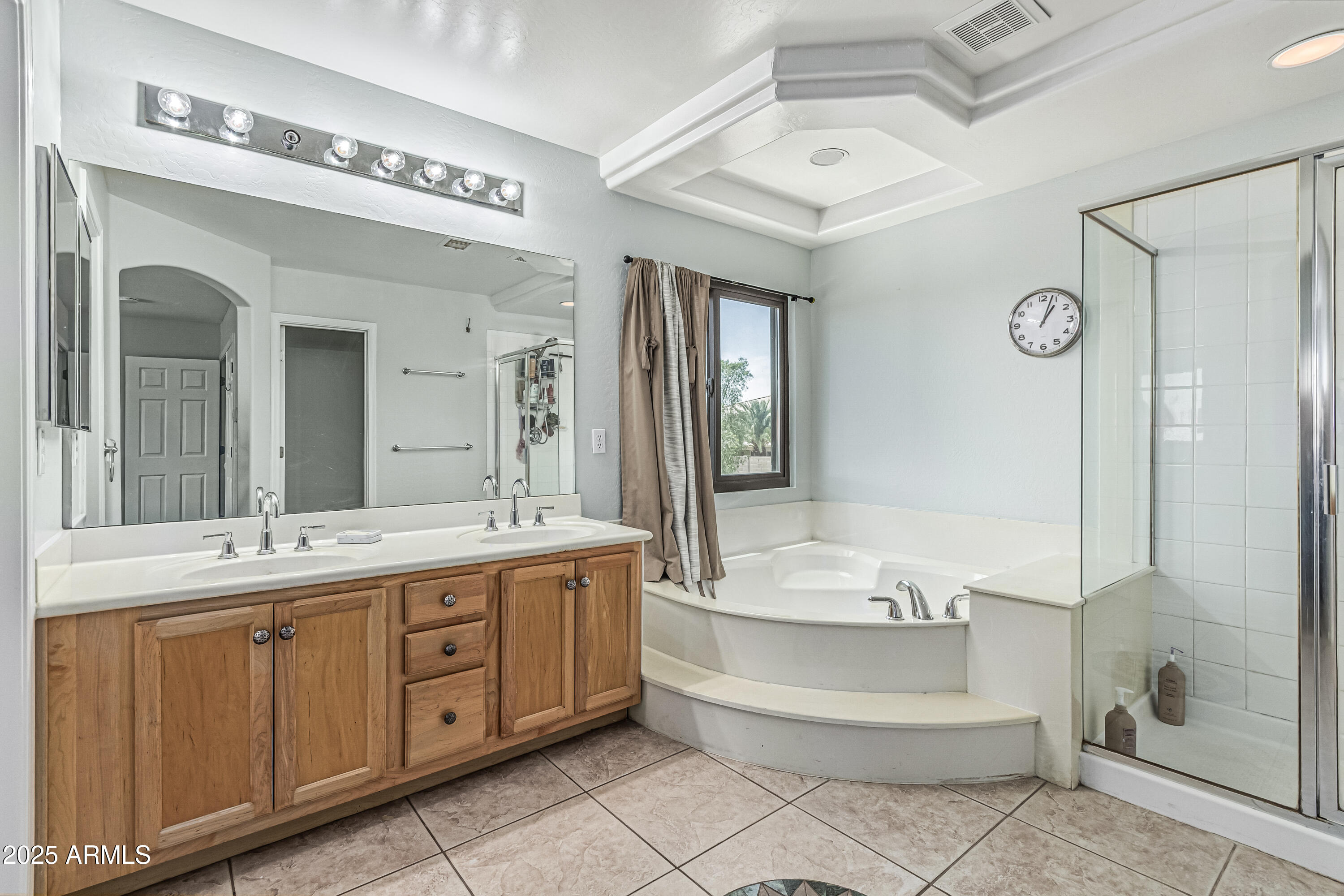 6422 W RANGE MULE Drive