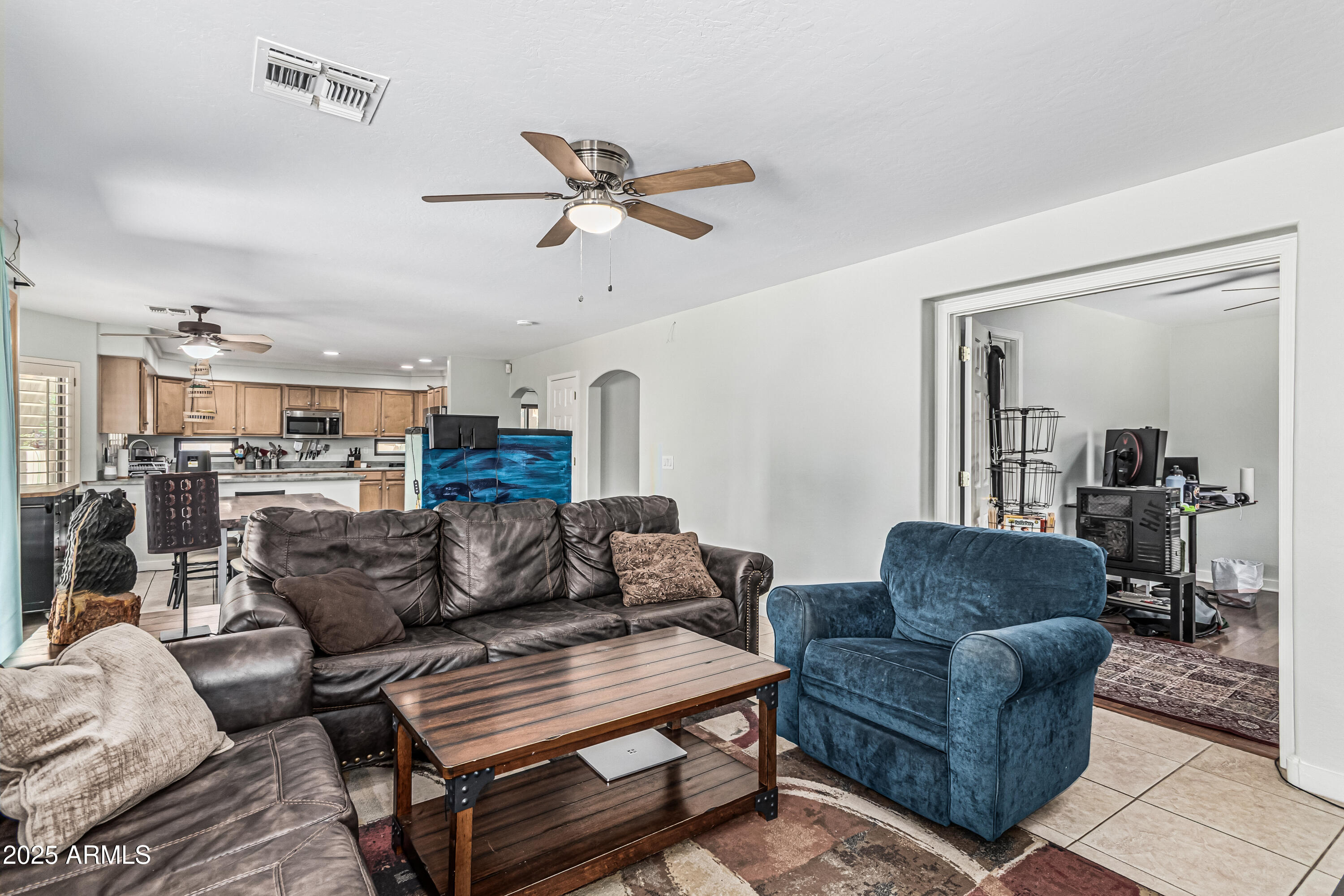 6422 W RANGE MULE Drive