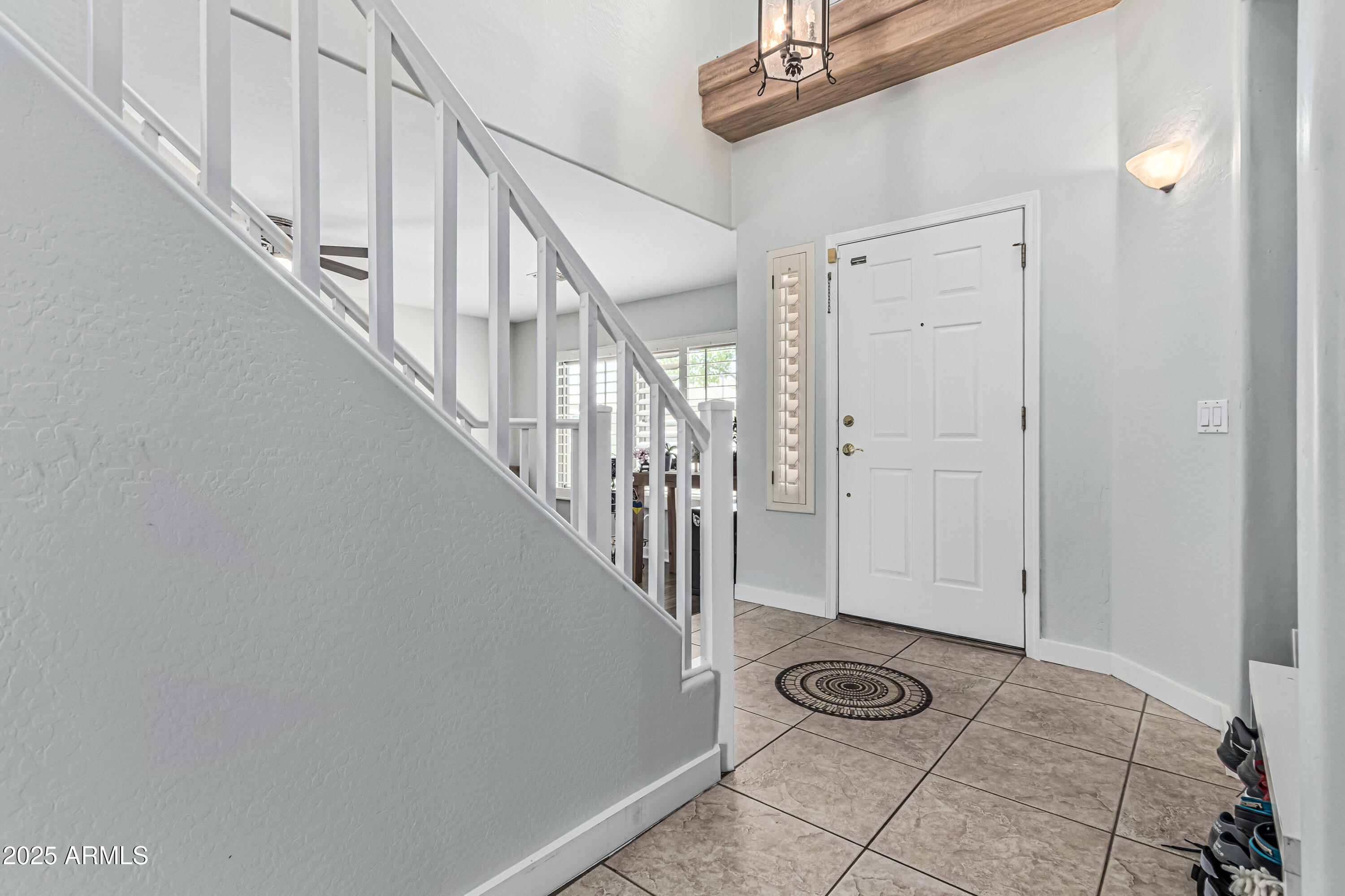 6422 W RANGE MULE Drive