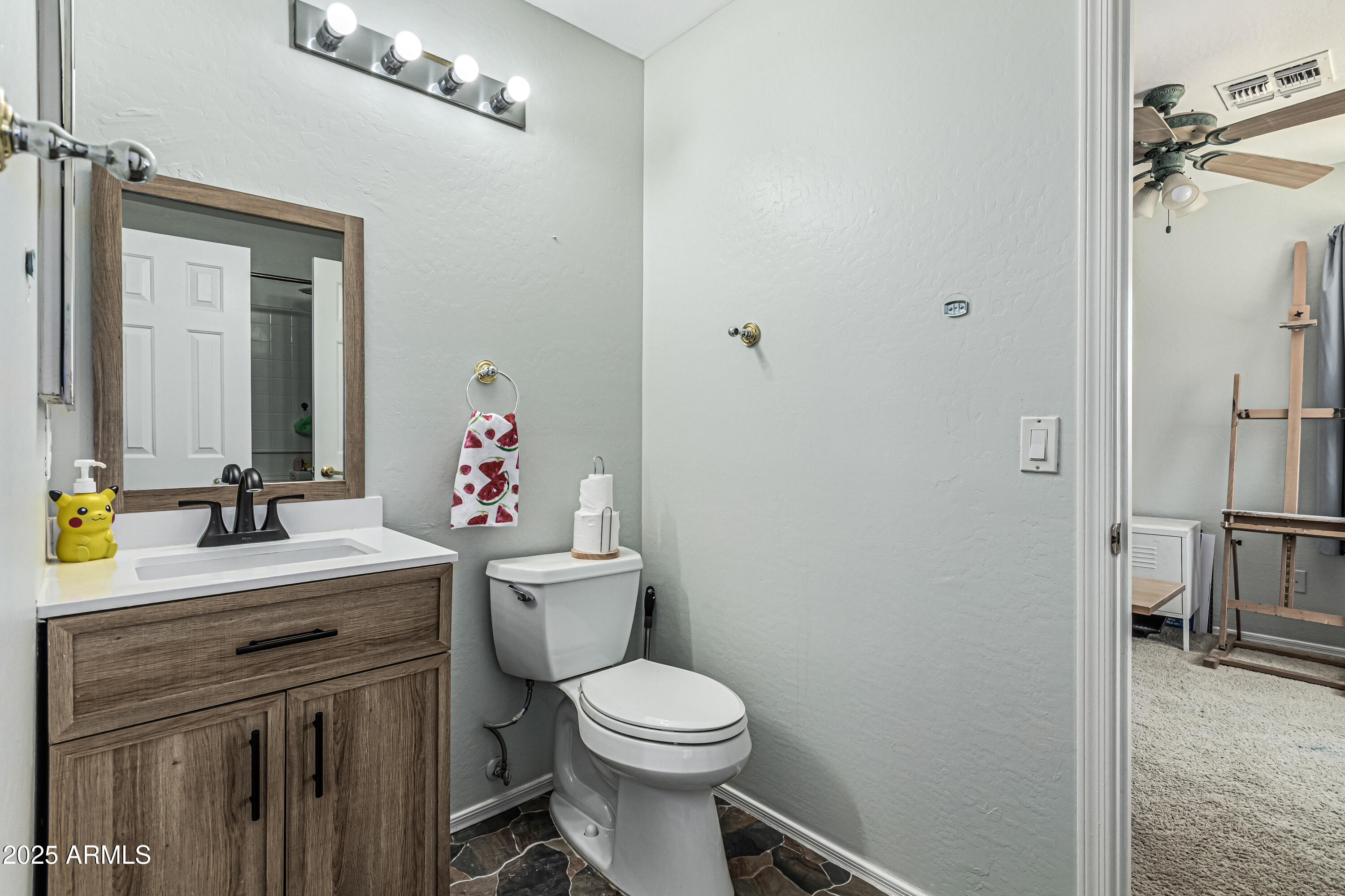 6422 W RANGE MULE Drive