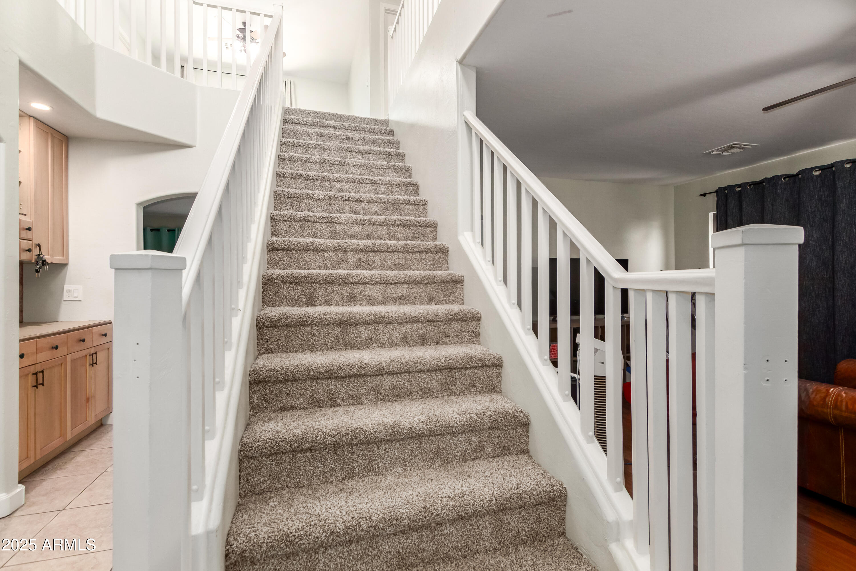 6422 W RANGE MULE Drive