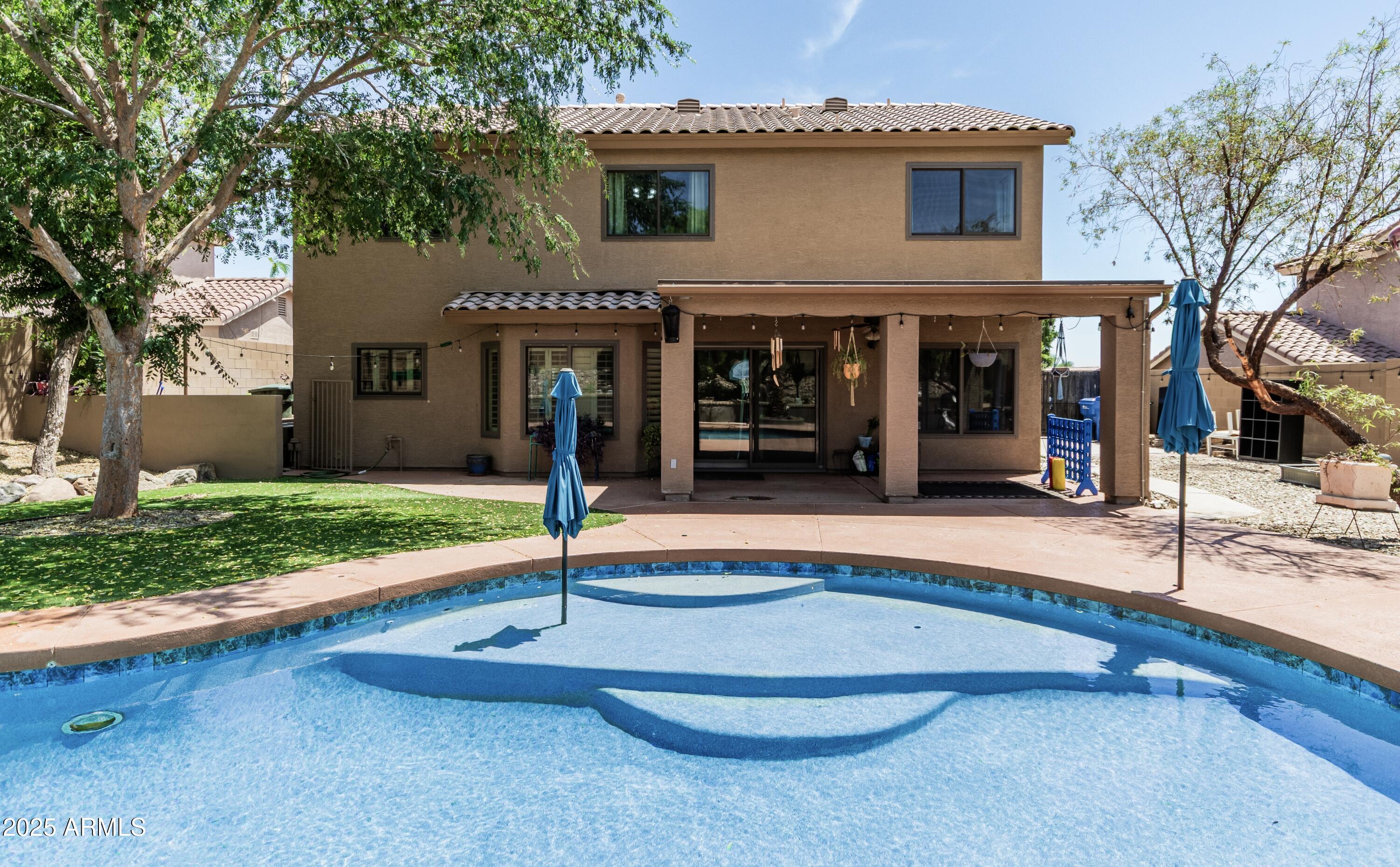 6422 W RANGE MULE Drive