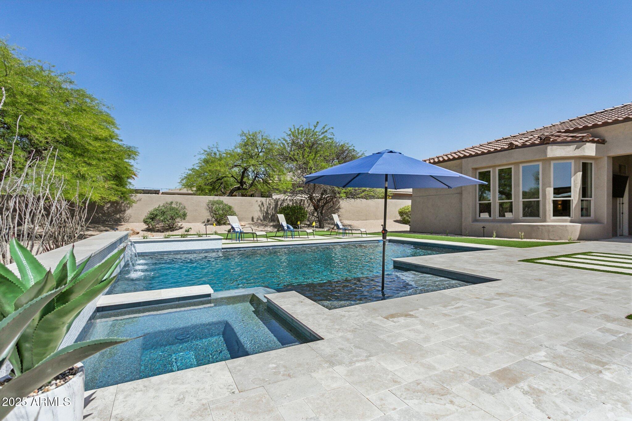 7032 E BALANCING ROCK Road