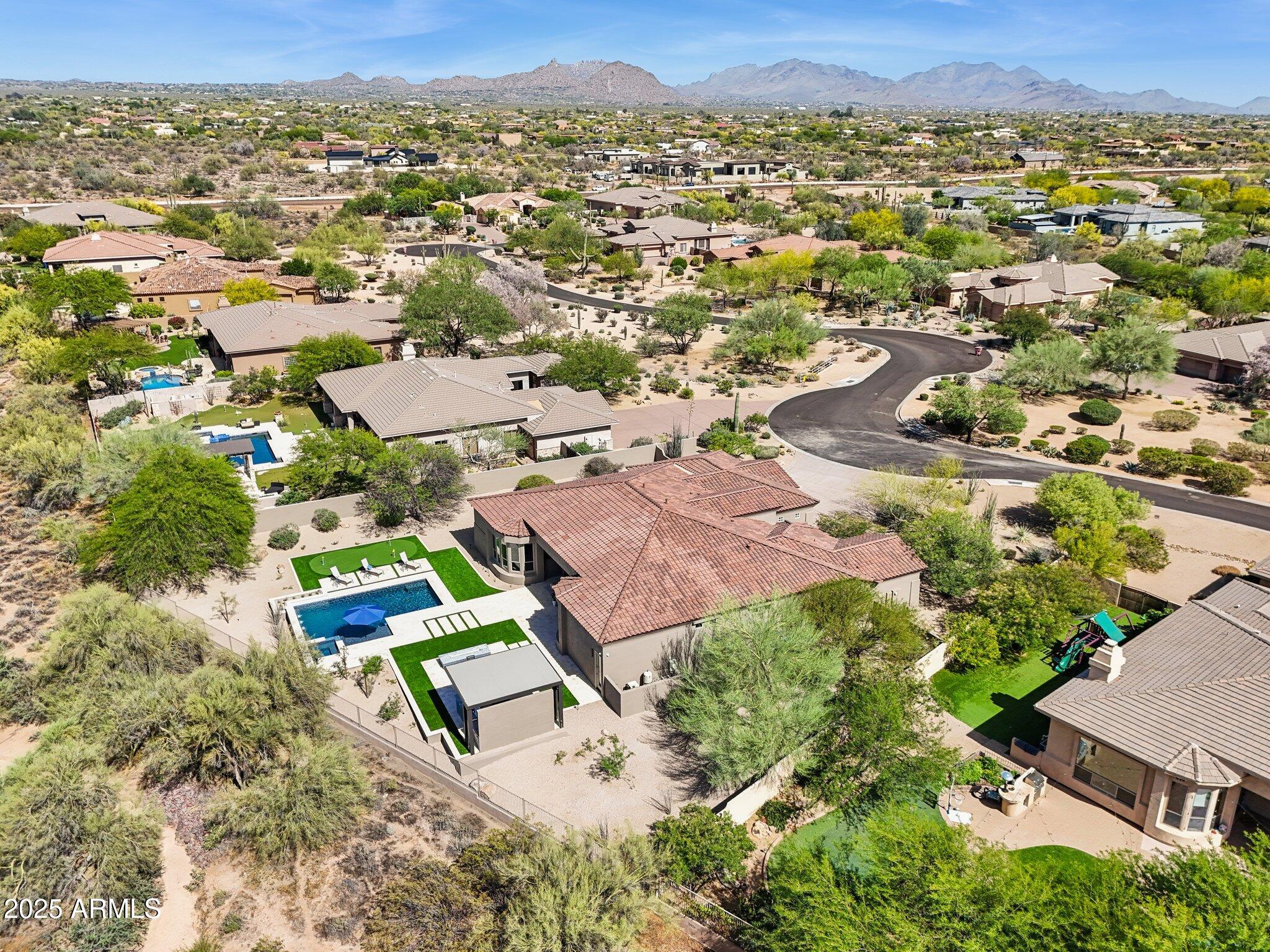 7032 E BALANCING ROCK Road