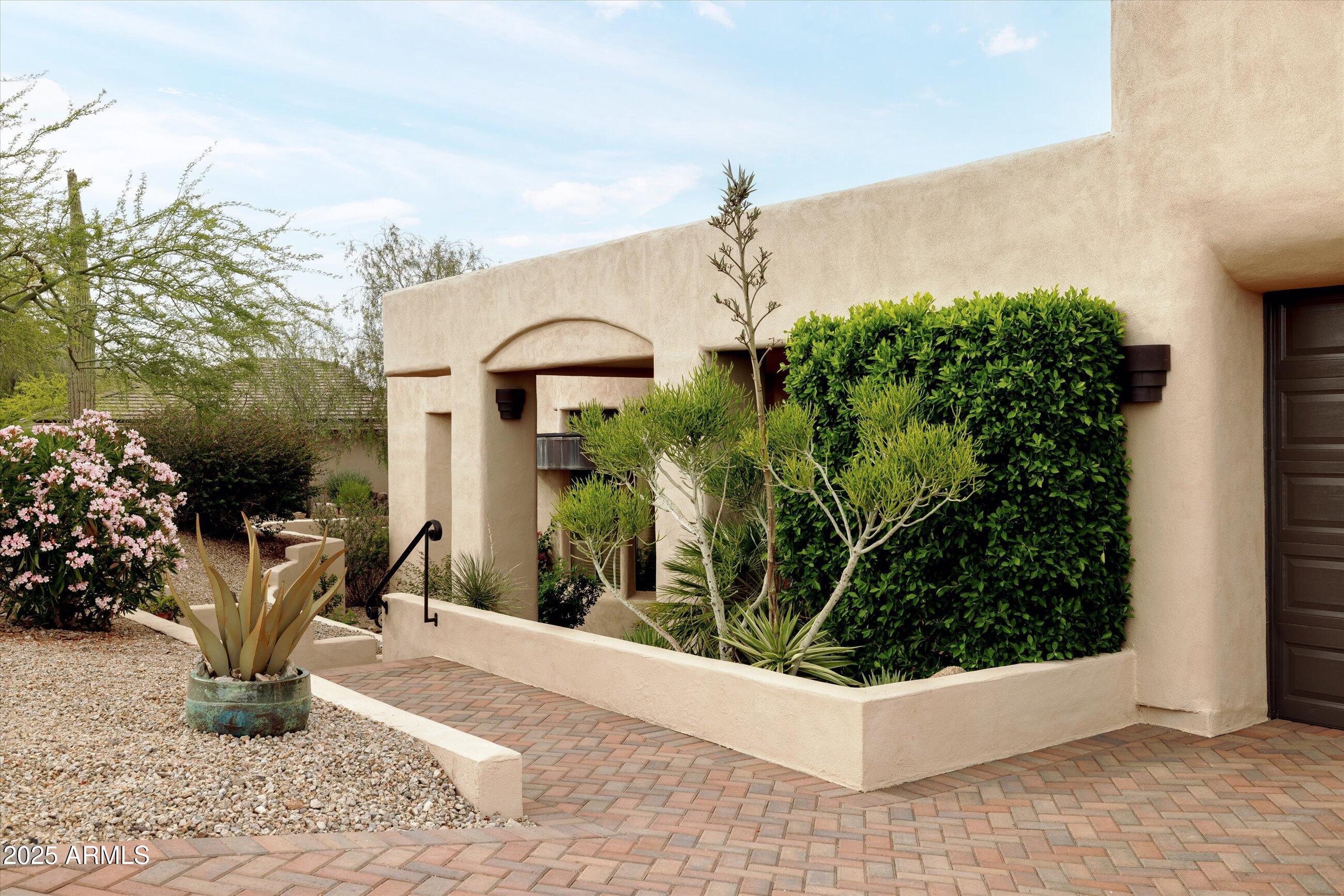 15816 E EAGLE CREST Road