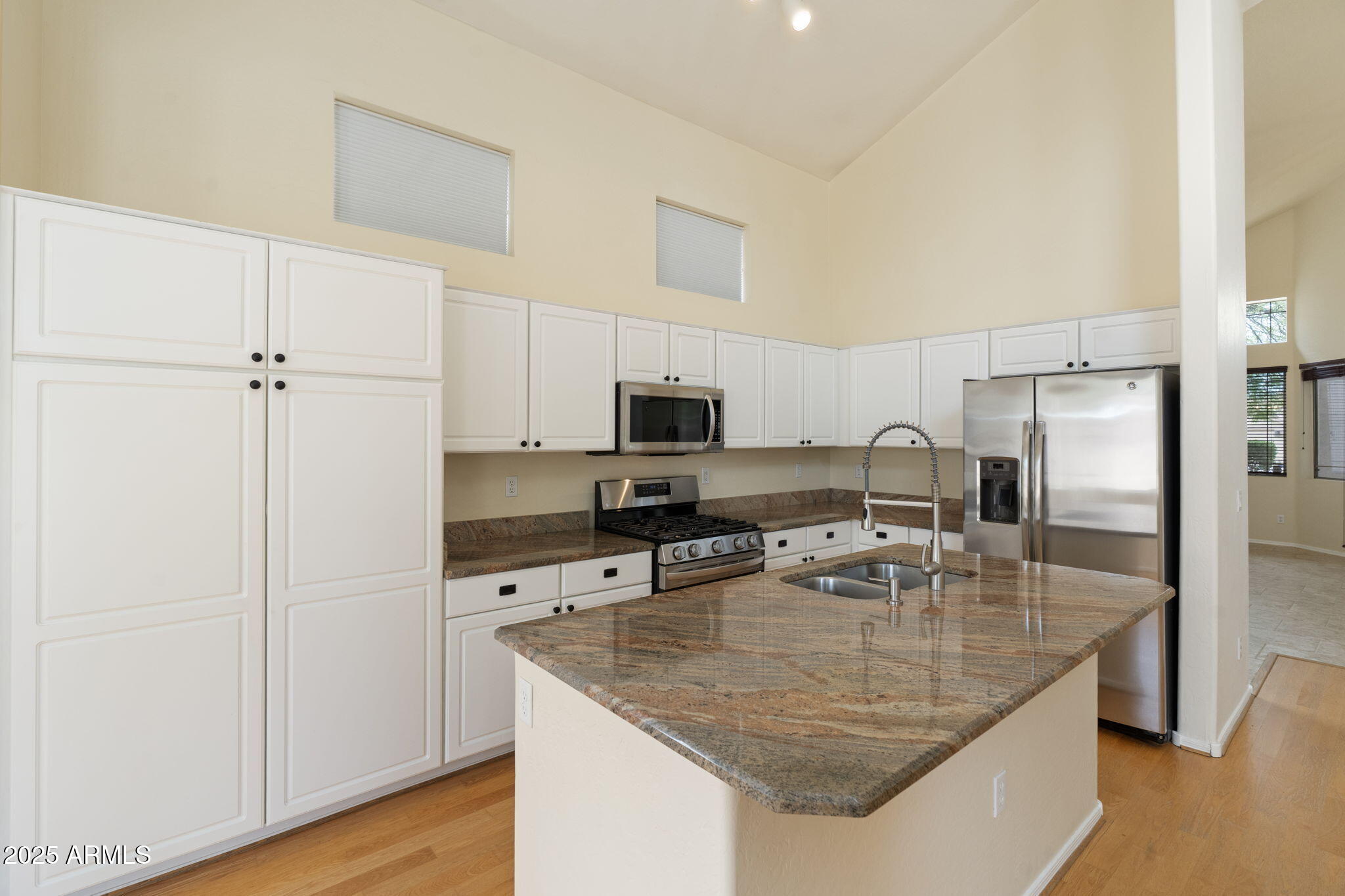 10432 E PENSTAMIN Drive