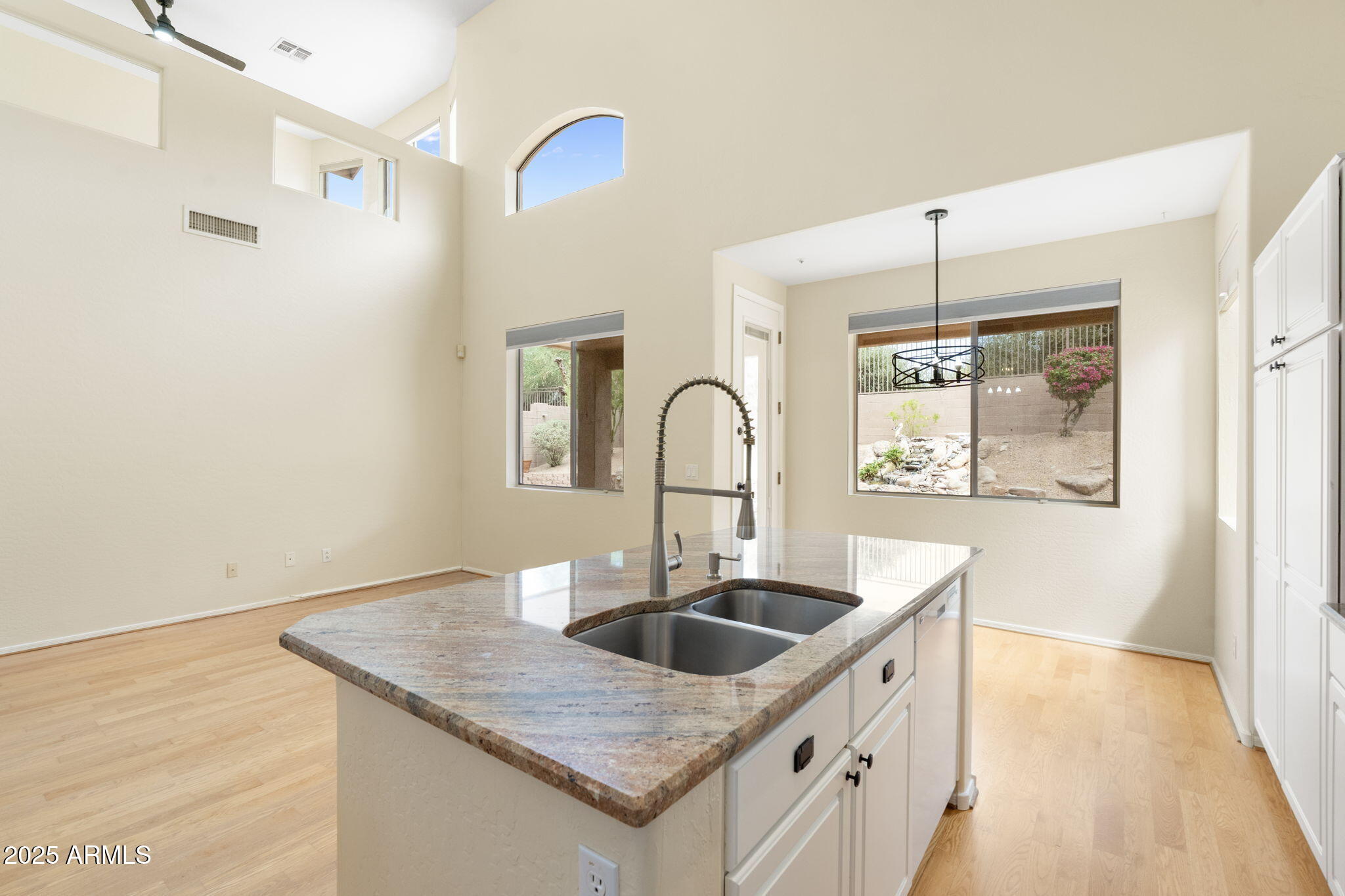 10432 E PENSTAMIN Drive