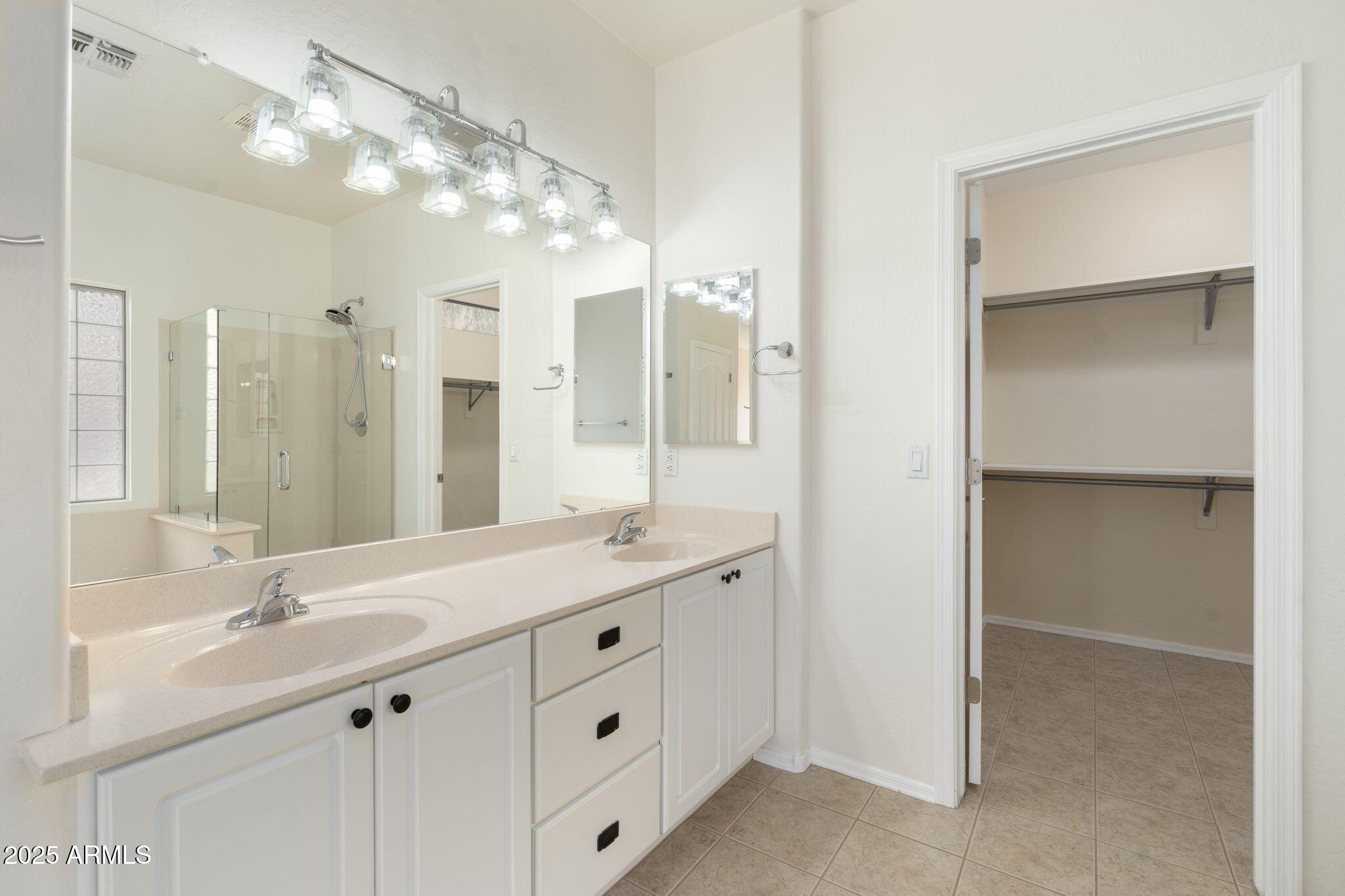 10432 E PENSTAMIN Drive