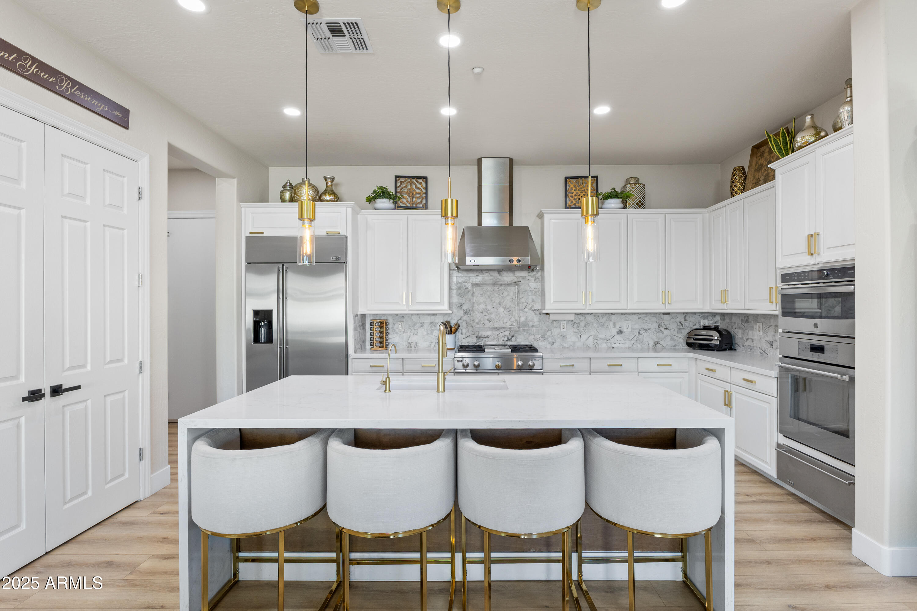 9272 E DESERT VILLAGE Drive