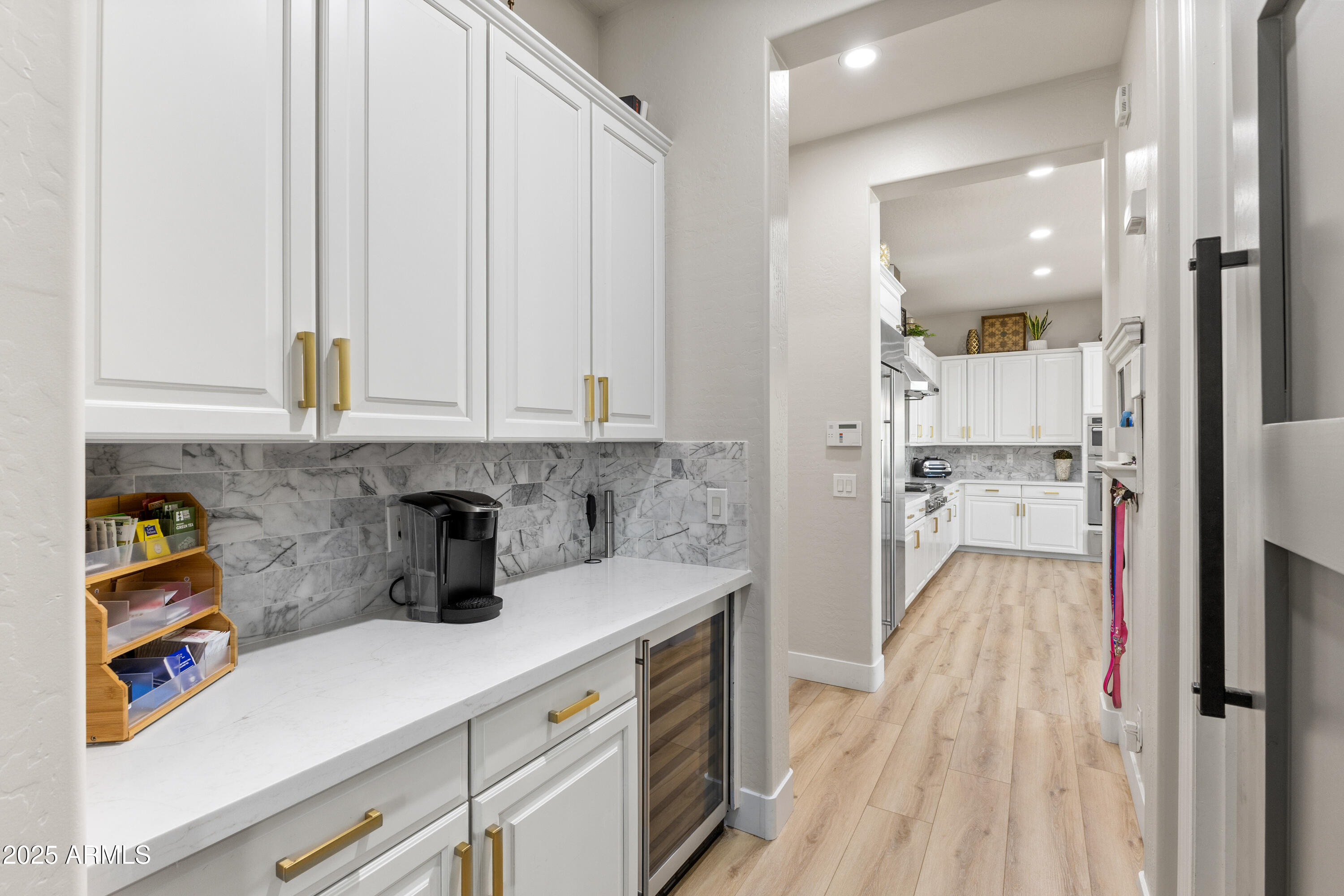 9272 E DESERT VILLAGE Drive
