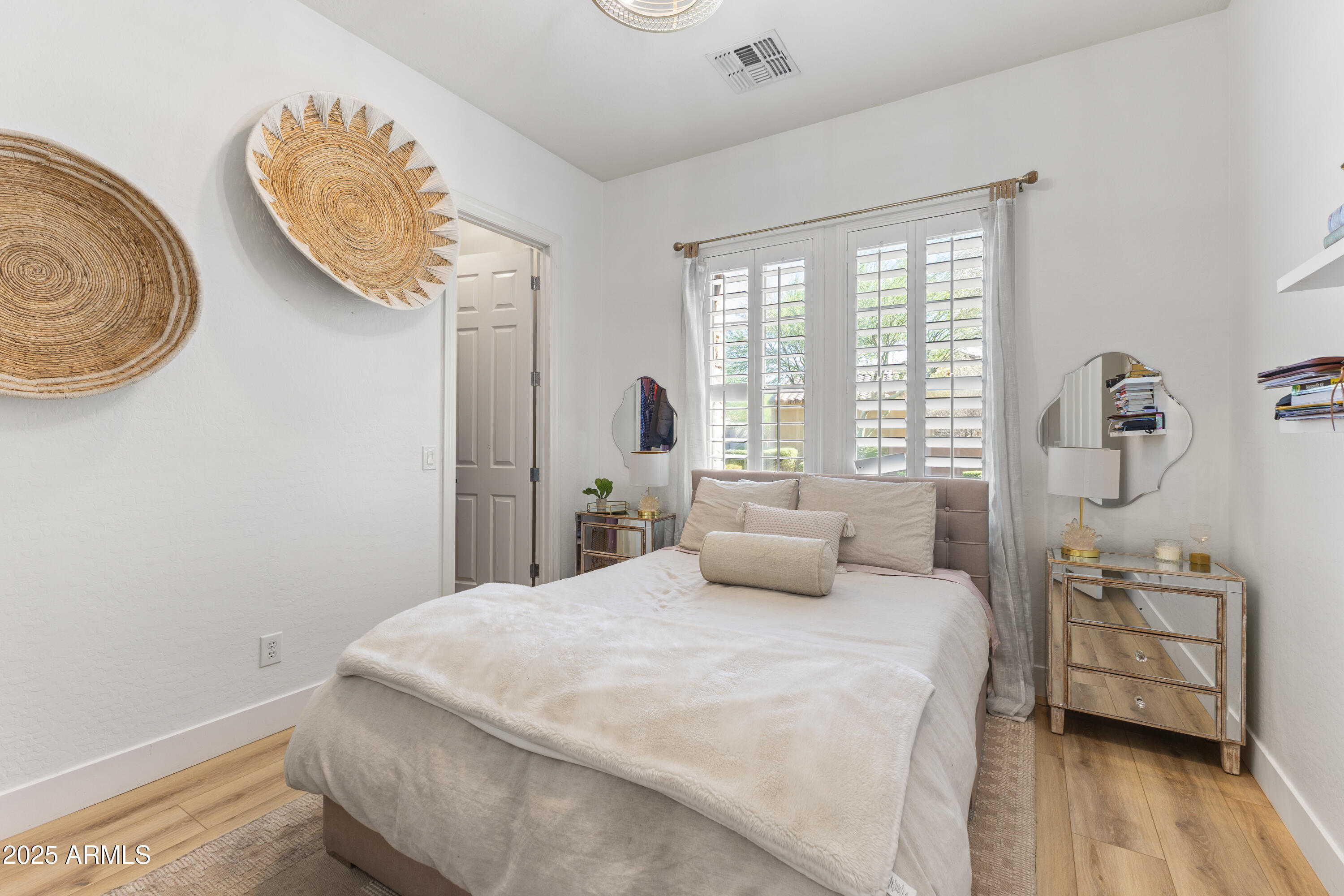 9272 E DESERT VILLAGE Drive
