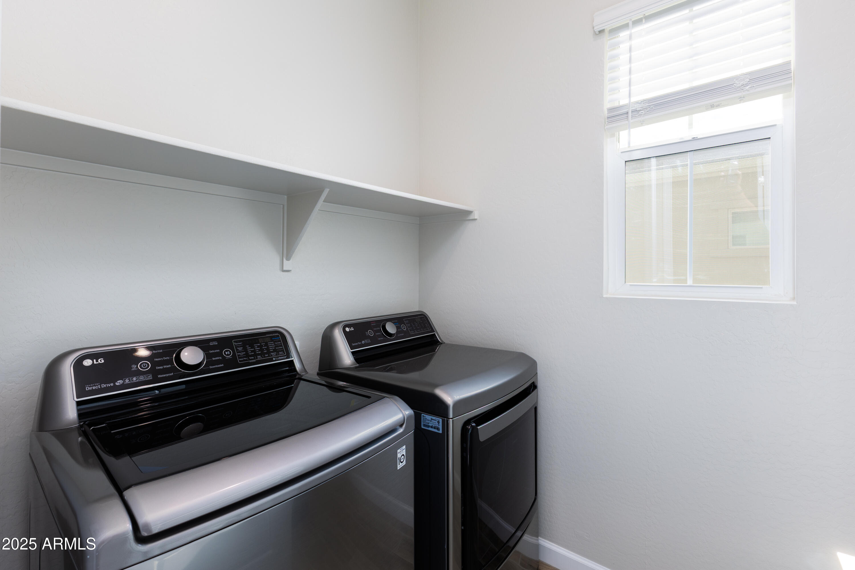 5046 E ANDERSON Drive