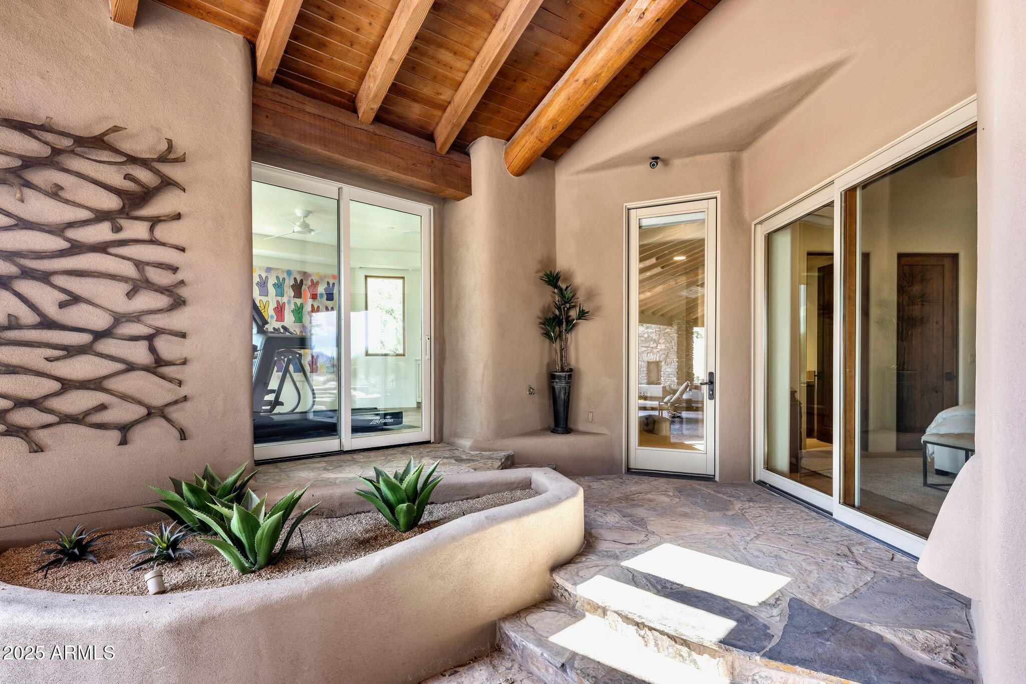 9290 E THOMPSON PEAK Parkway, 463