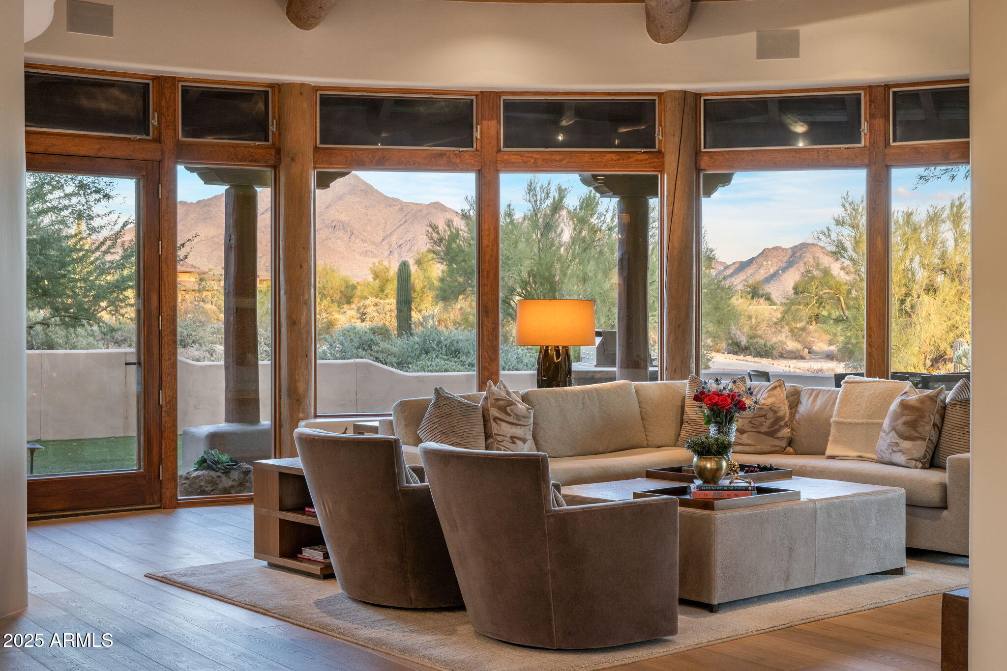 9290 E THOMPSON PEAK Parkway, 463