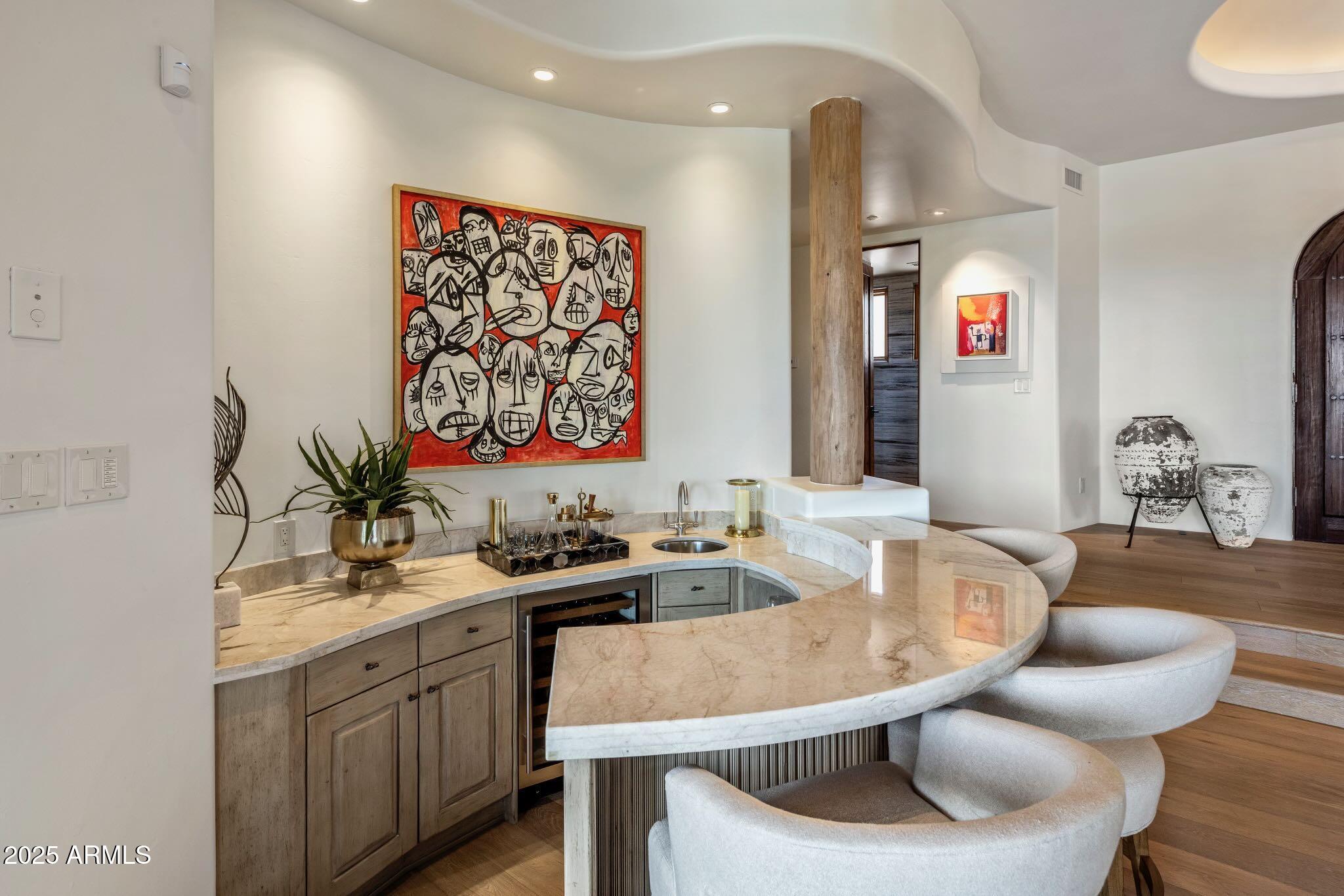 9290 E THOMPSON PEAK Parkway, 463
