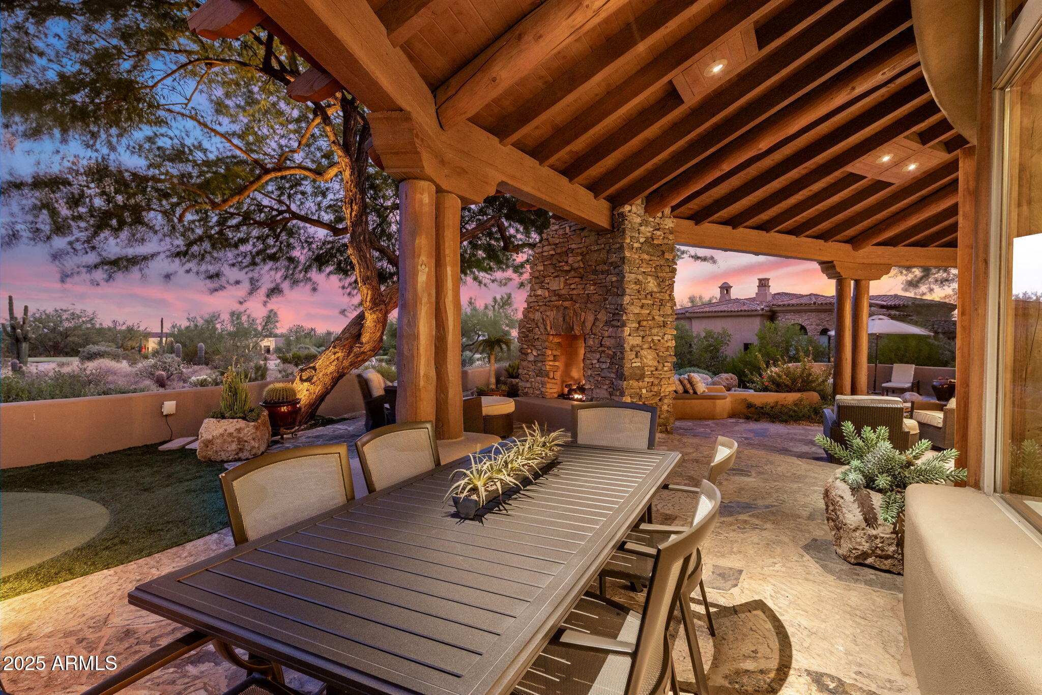 9290 E THOMPSON PEAK Parkway, 463