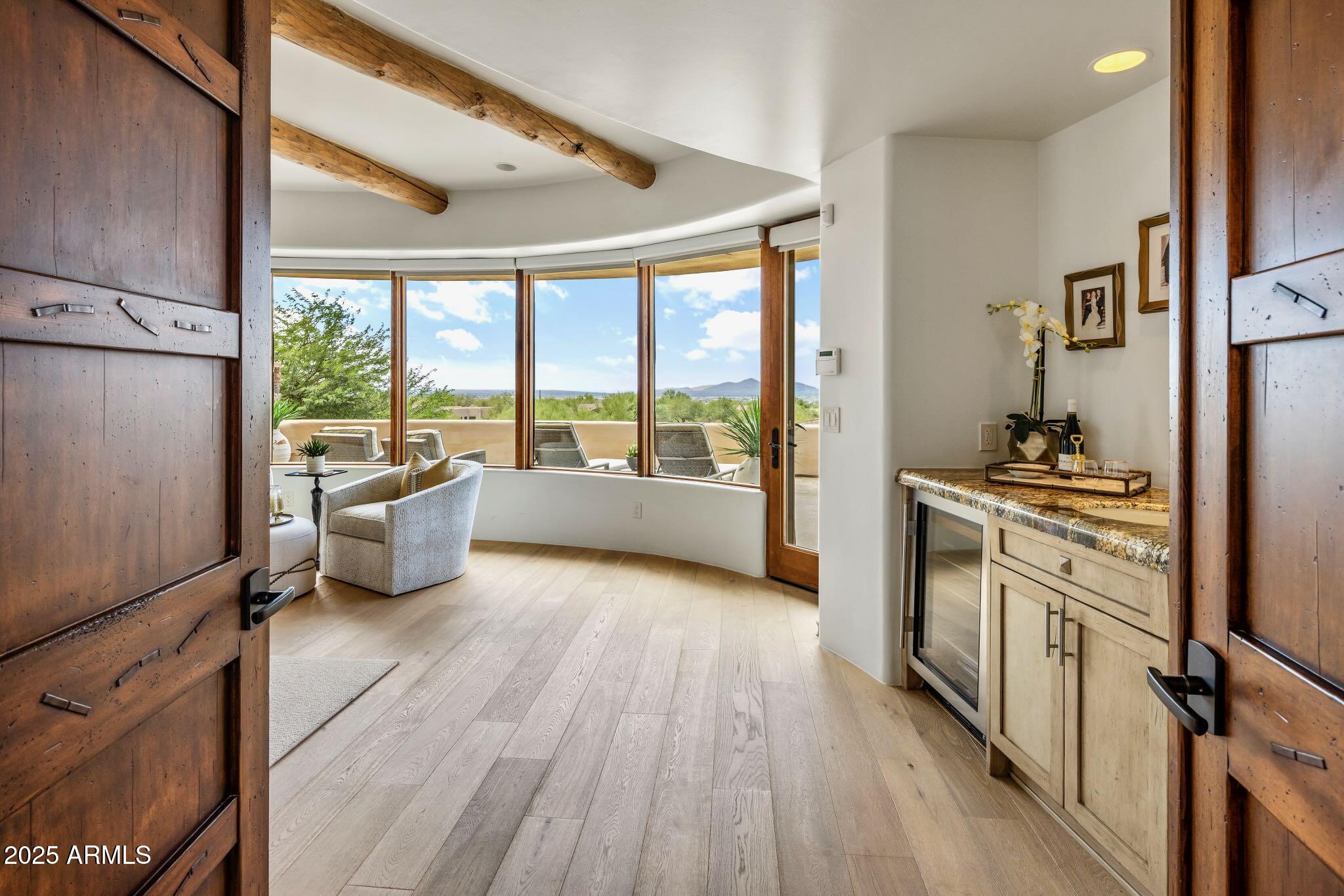 9290 E THOMPSON PEAK Parkway, 463