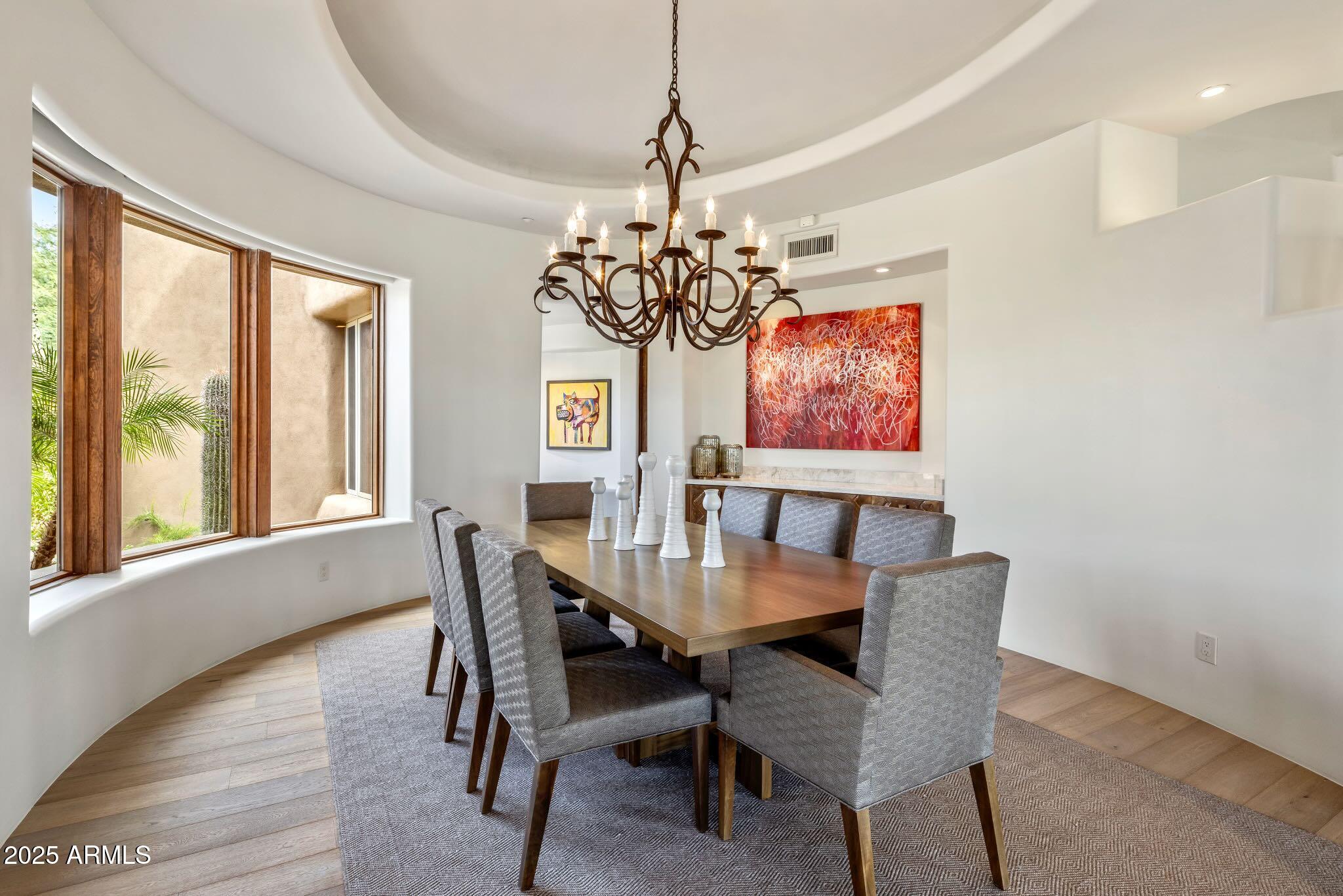 9290 E THOMPSON PEAK Parkway, 463