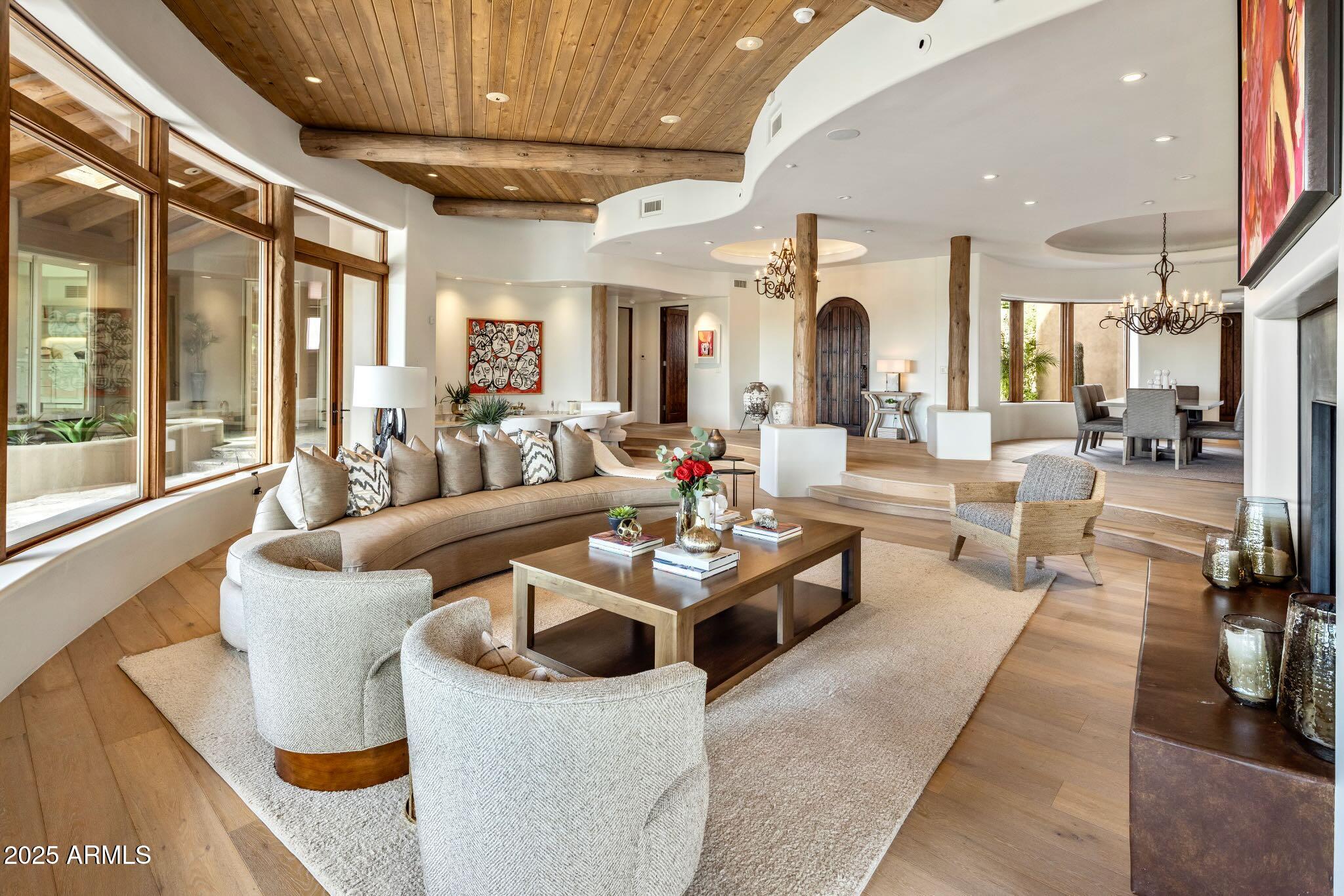 9290 E THOMPSON PEAK Parkway, 463