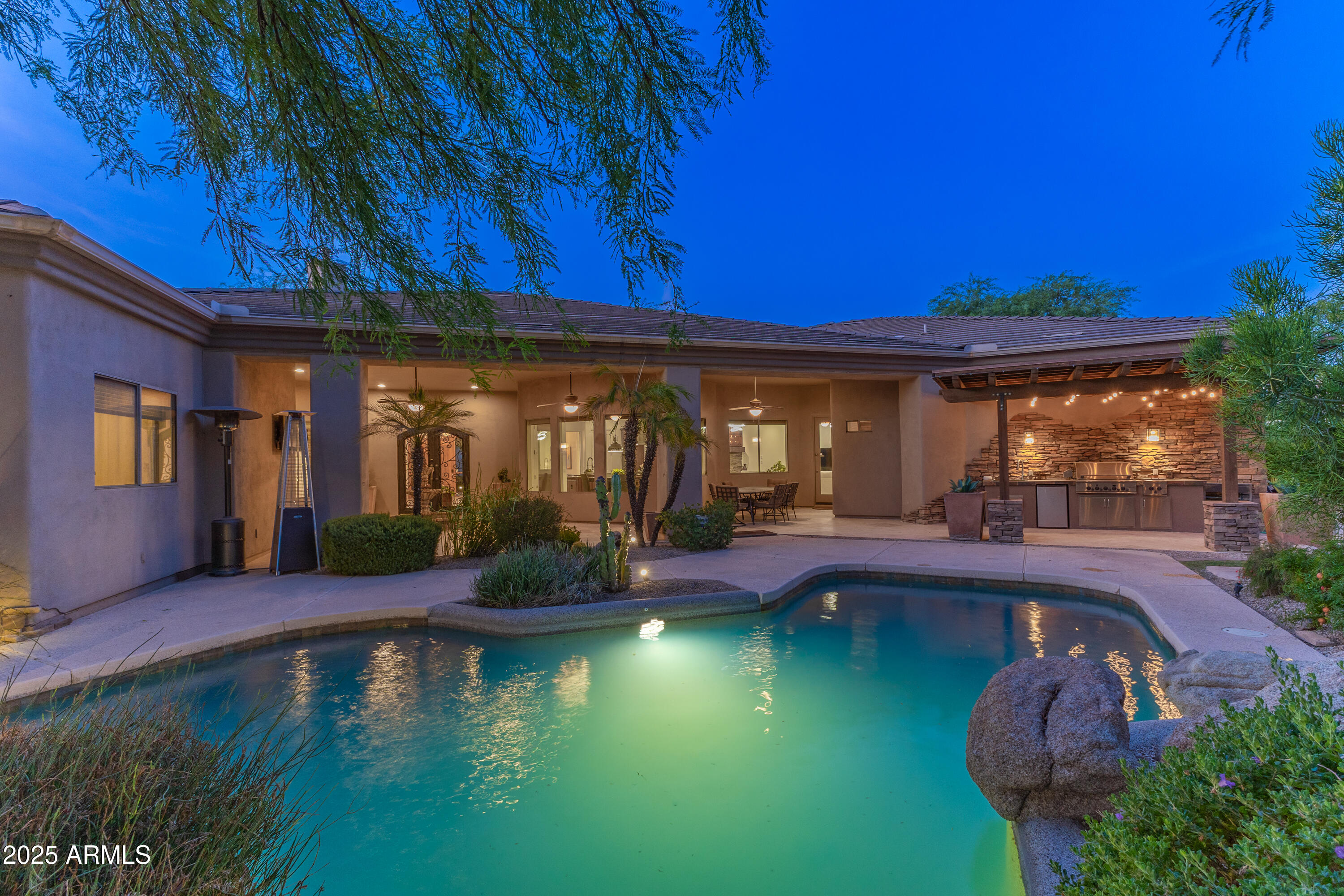 9417 E CHARTER OAK Drive