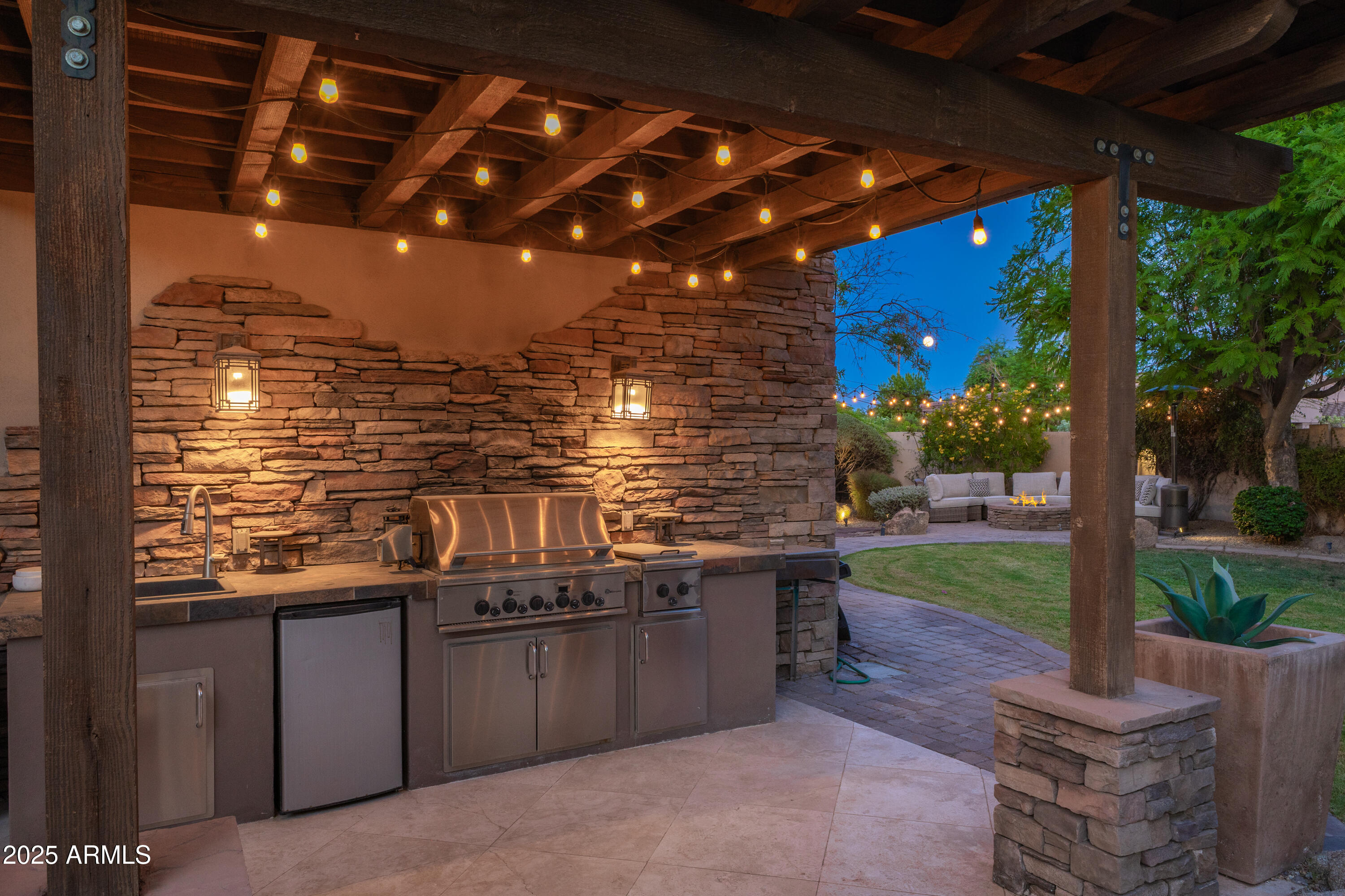 9417 E CHARTER OAK Drive
