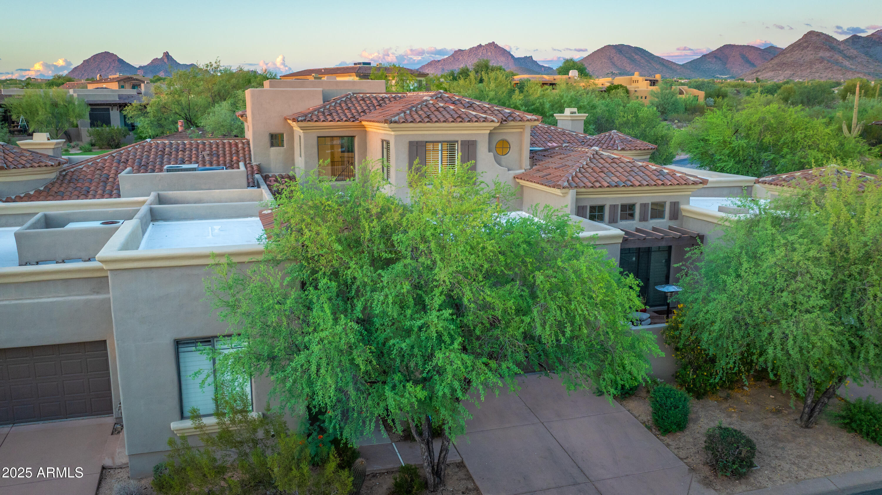 9270 E THOMPSON PEAK Parkway, 327