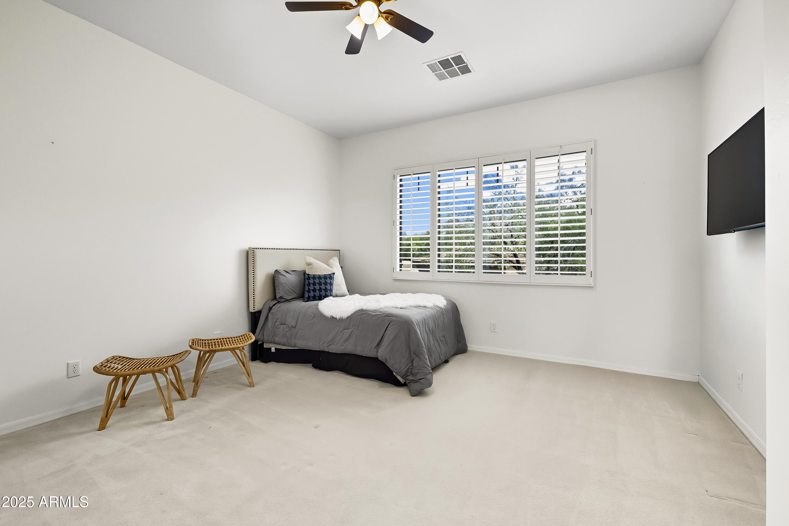 9270 E THOMPSON PEAK Parkway, 327