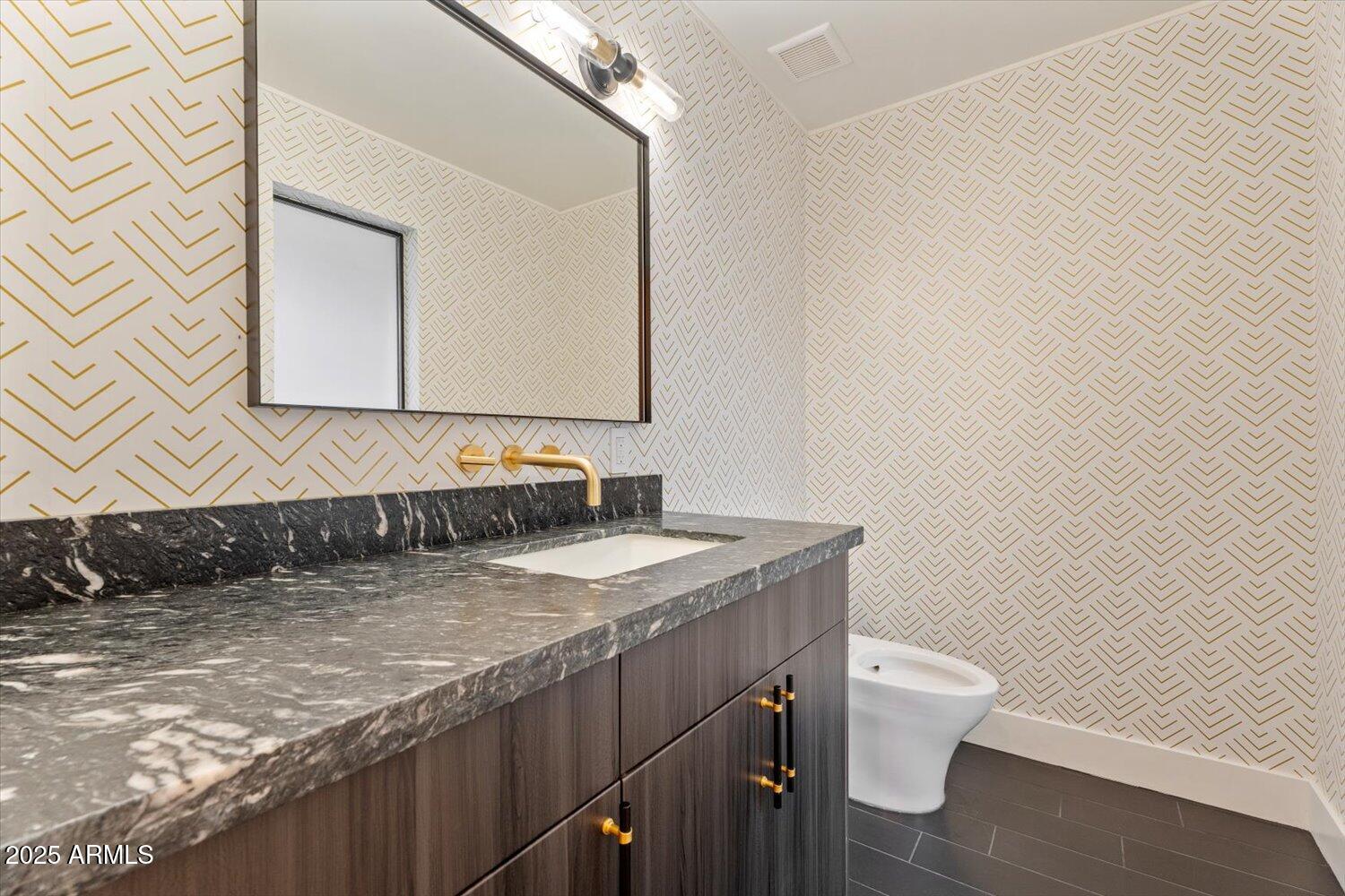 8525 E VIA DE LOS LIBROS