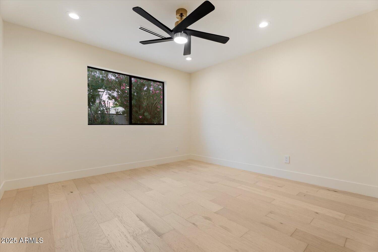 8525 E VIA DE LOS LIBROS