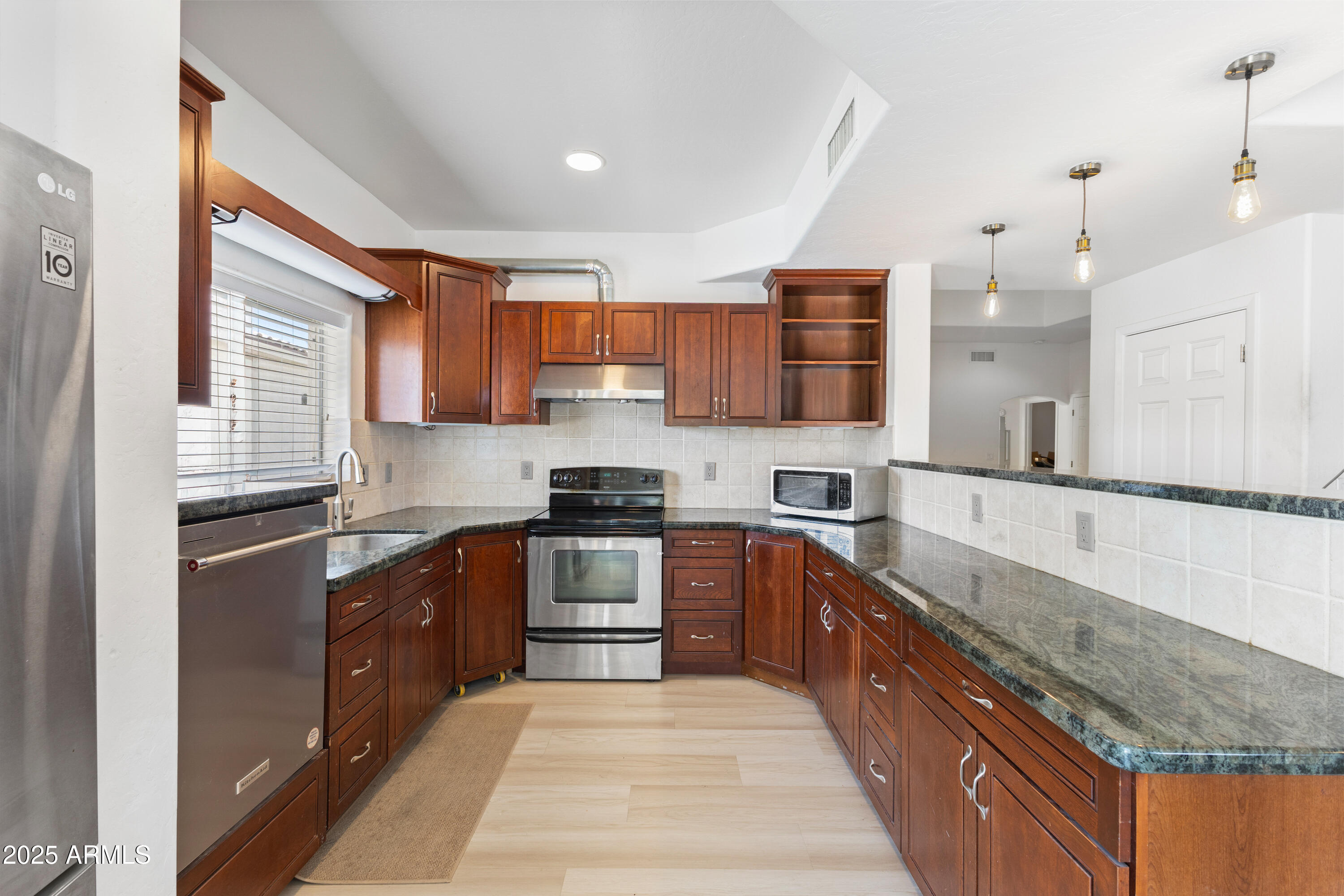 17149 E EL PUEBLO Boulevard