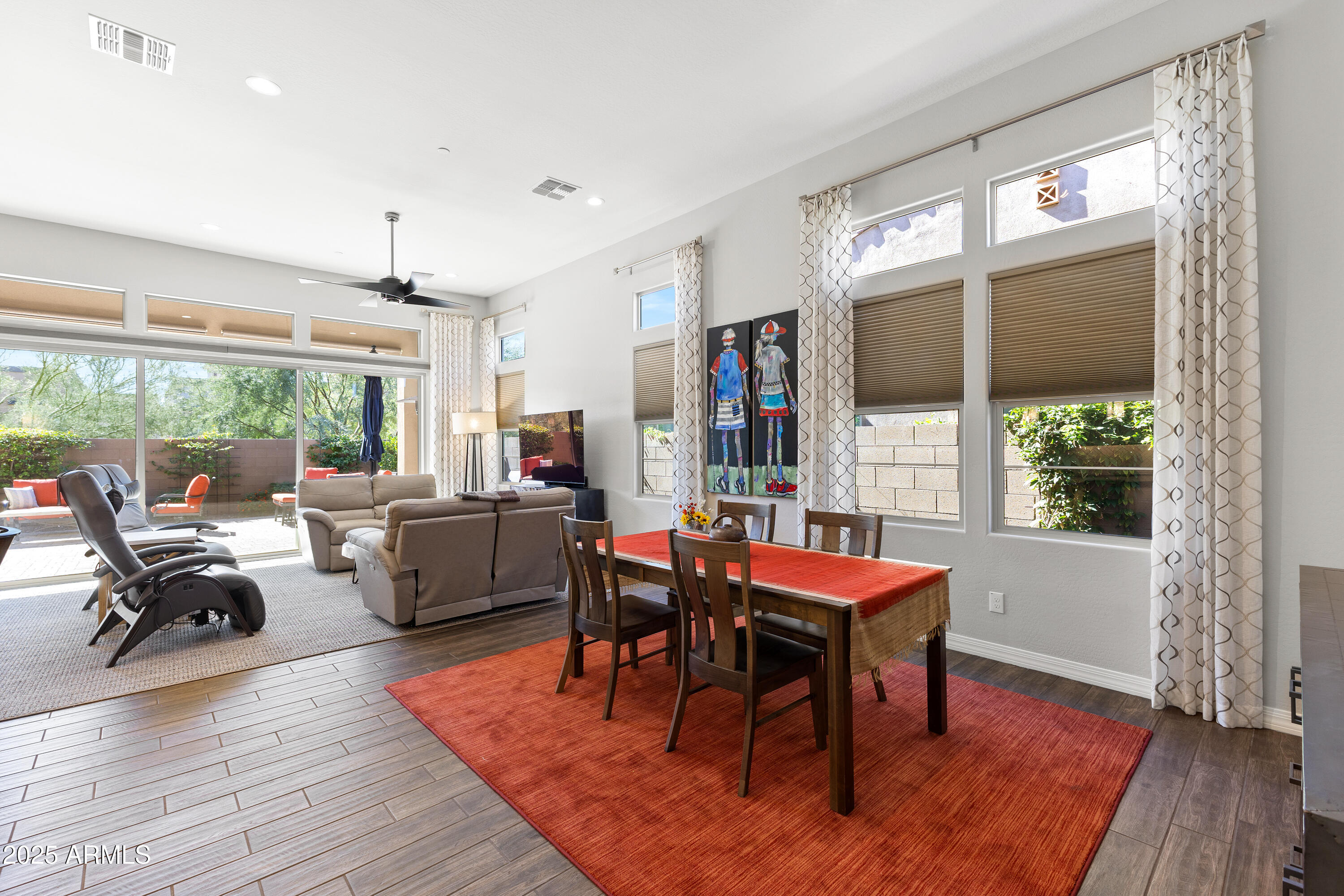 7463 E CASITAS DEL RIO Drive