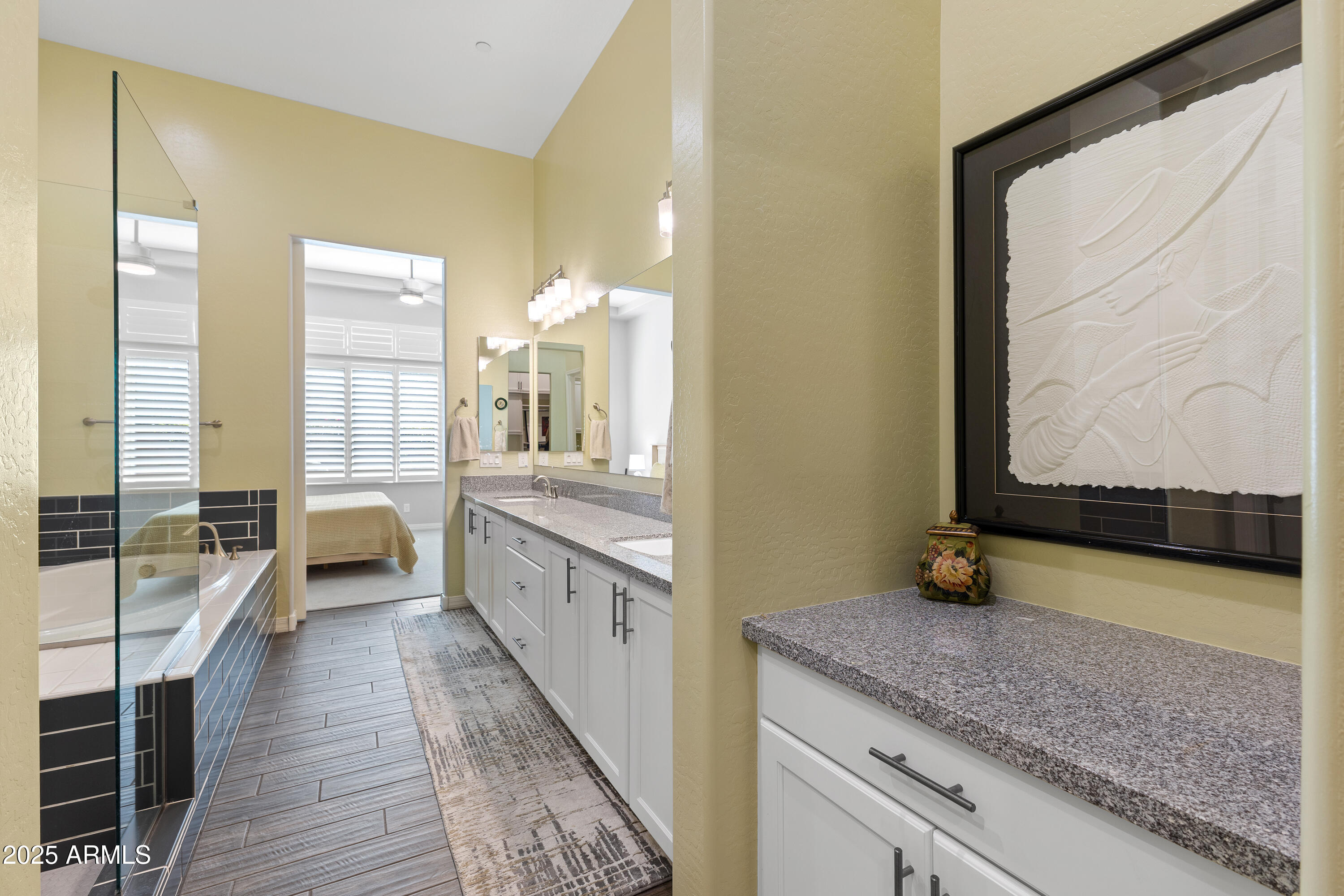 7463 E CASITAS DEL RIO Drive