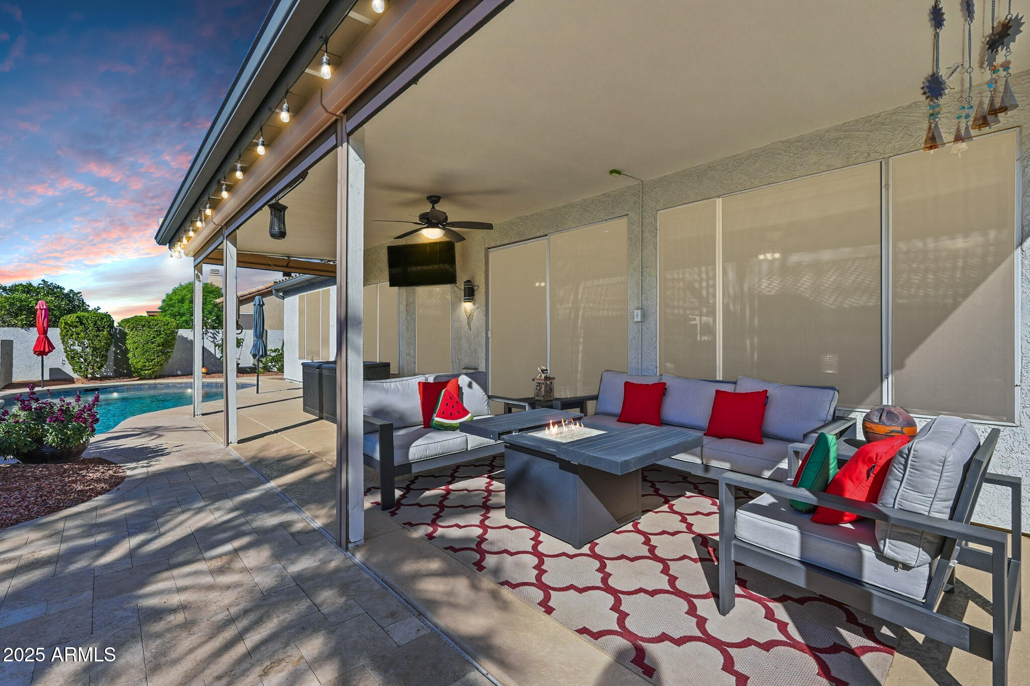 7137 E LAGUNA AZUL Avenue