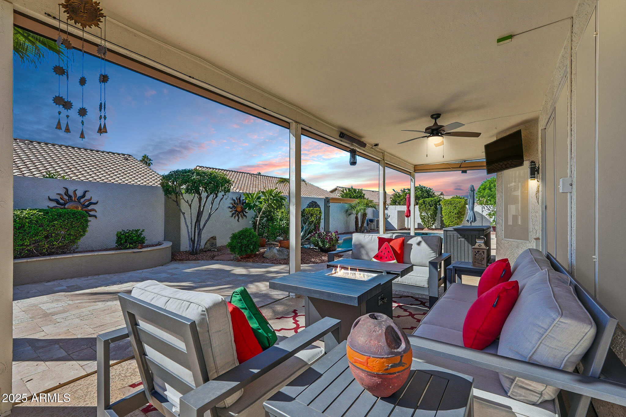 7137 E LAGUNA AZUL Avenue