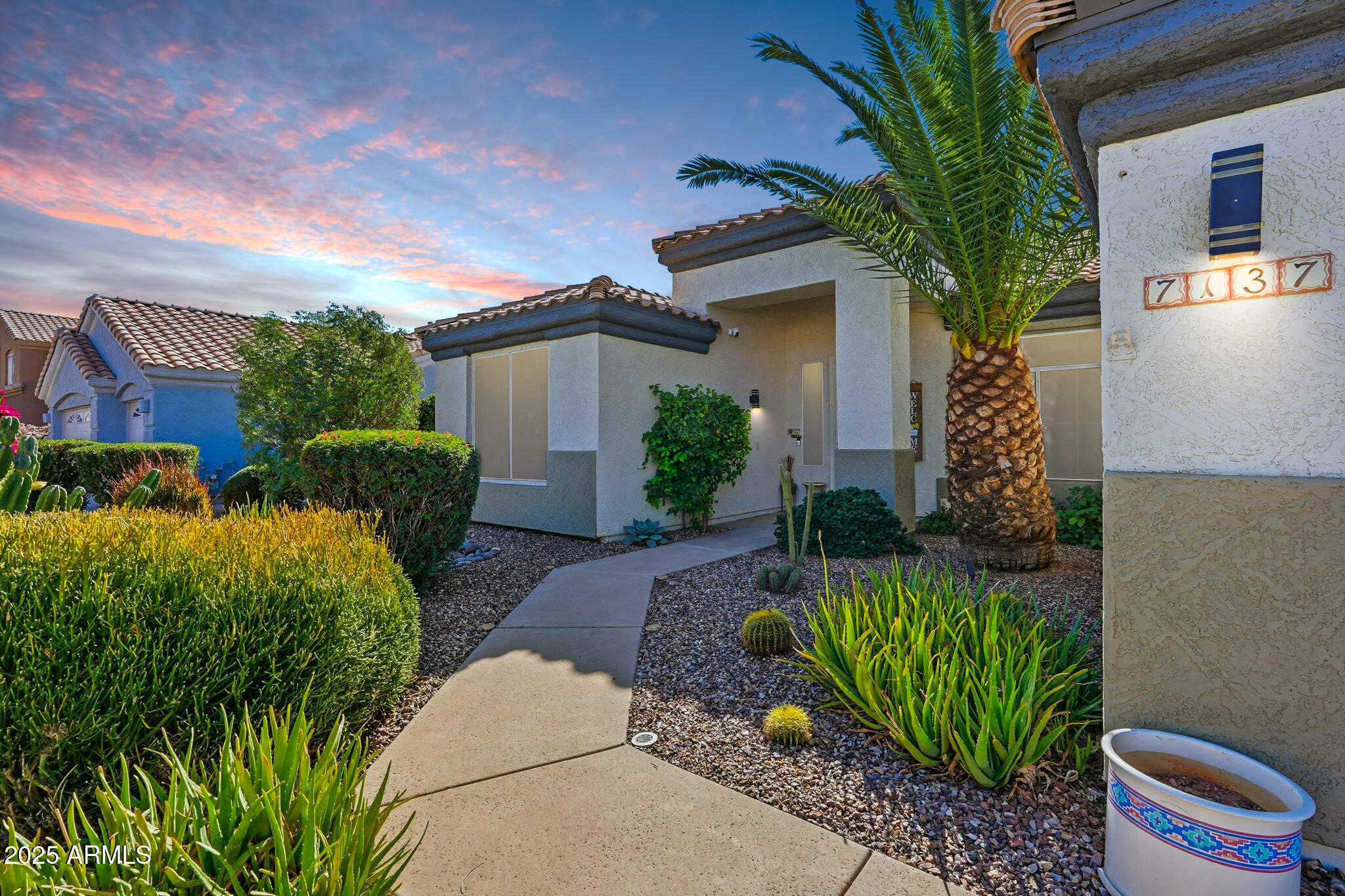 7137 E LAGUNA AZUL Avenue