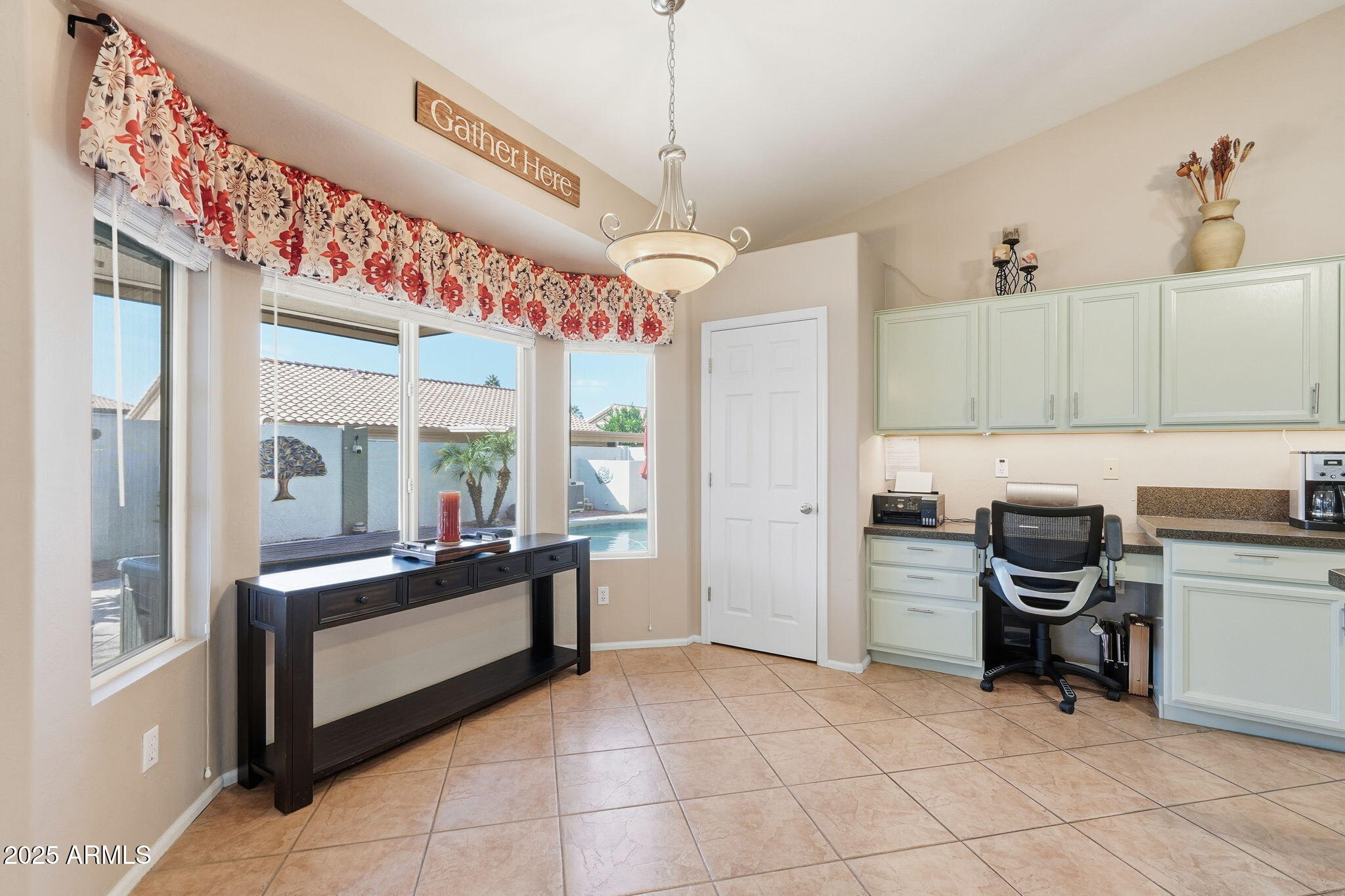 7137 E LAGUNA AZUL Avenue