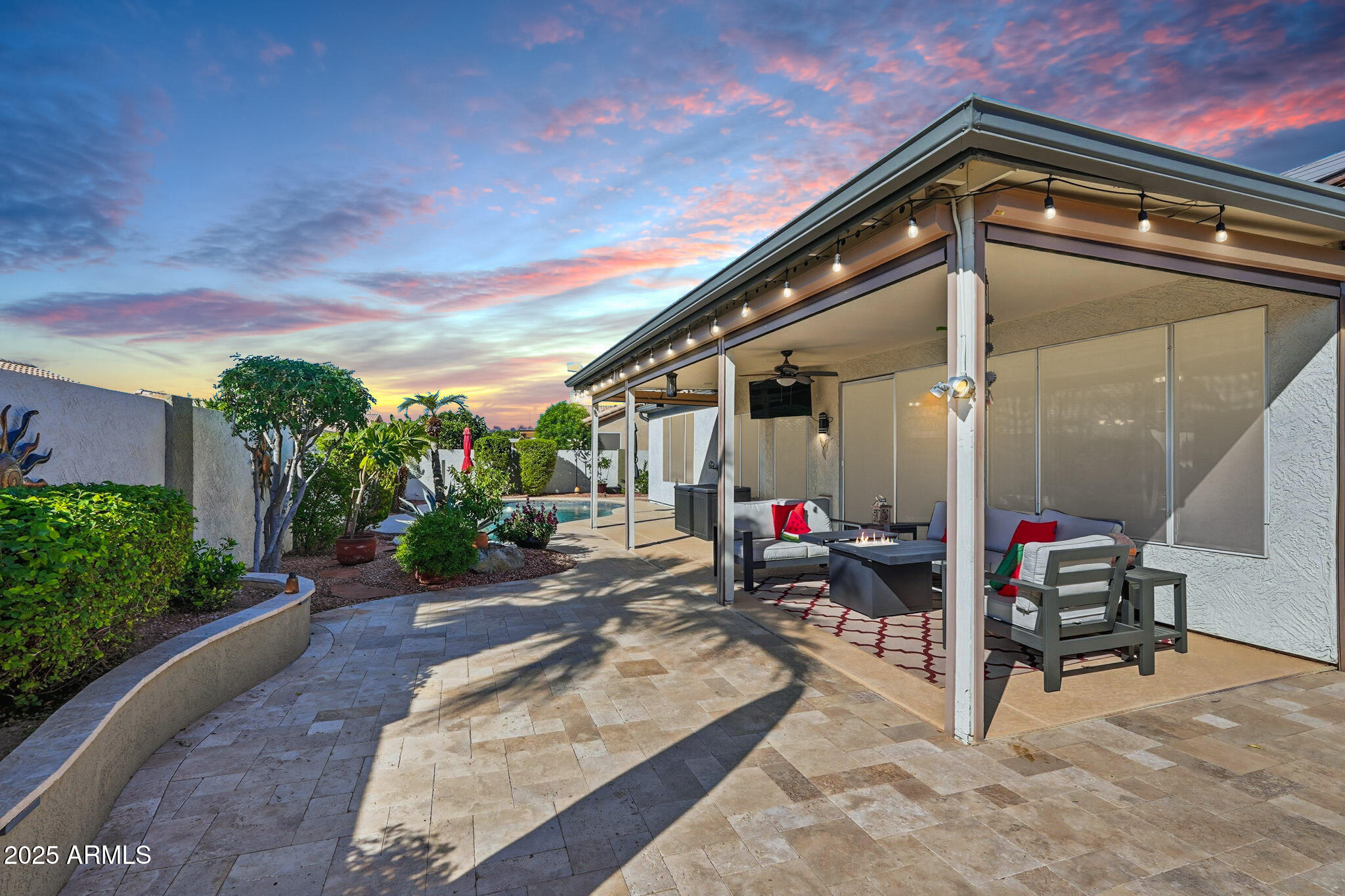 7137 E LAGUNA AZUL Avenue