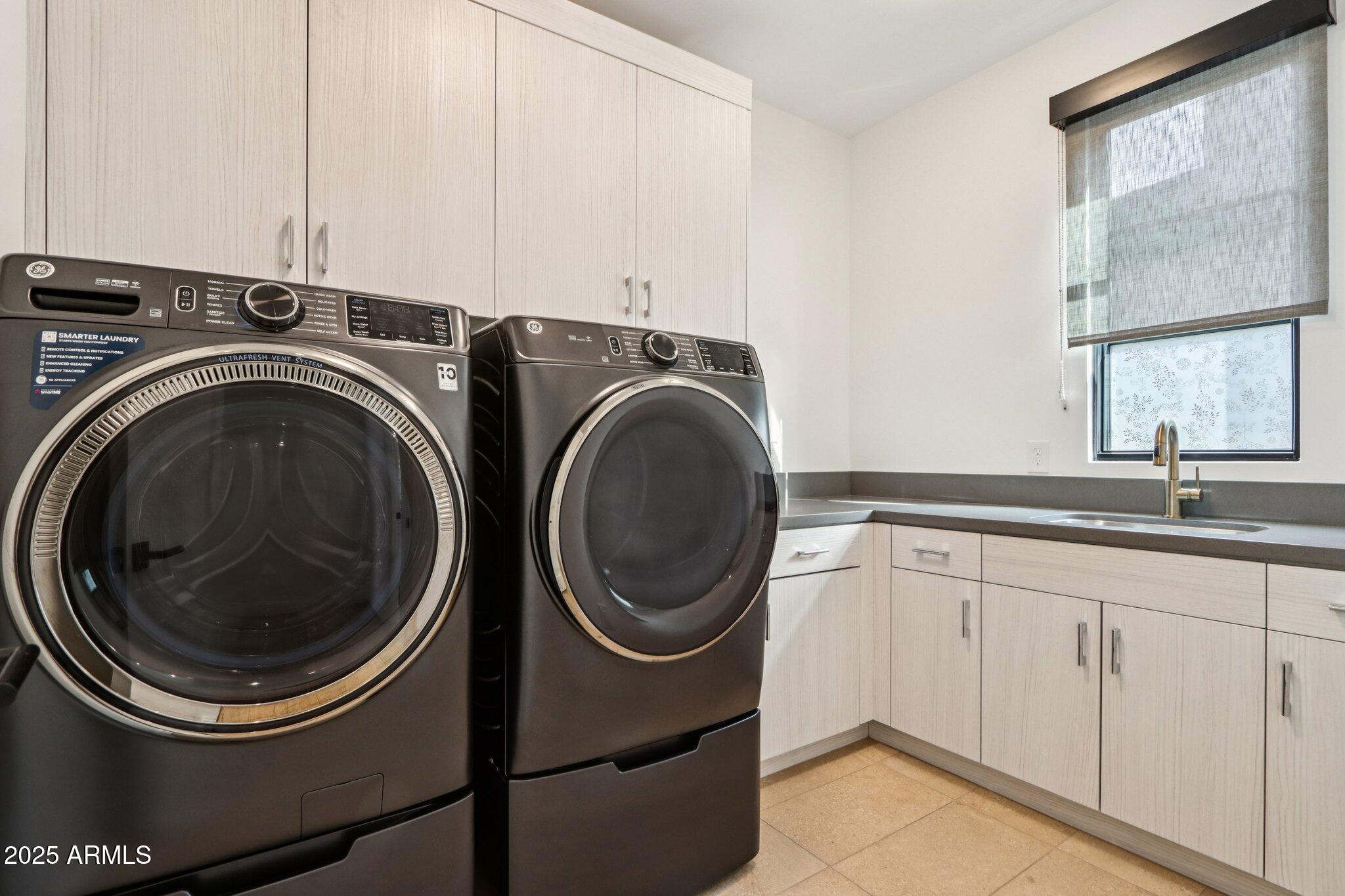 37200 N CAVE CREEK Road 1037