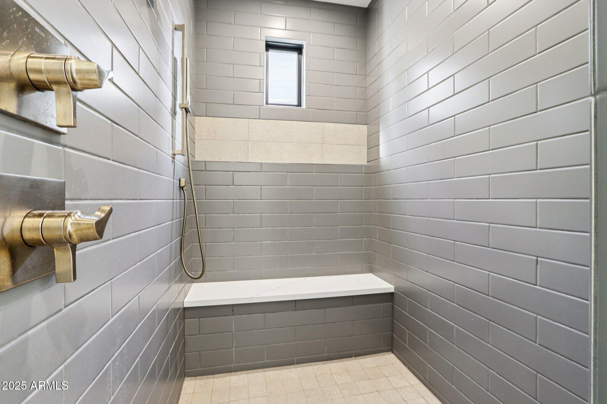 37200 N CAVE CREEK Road 1037