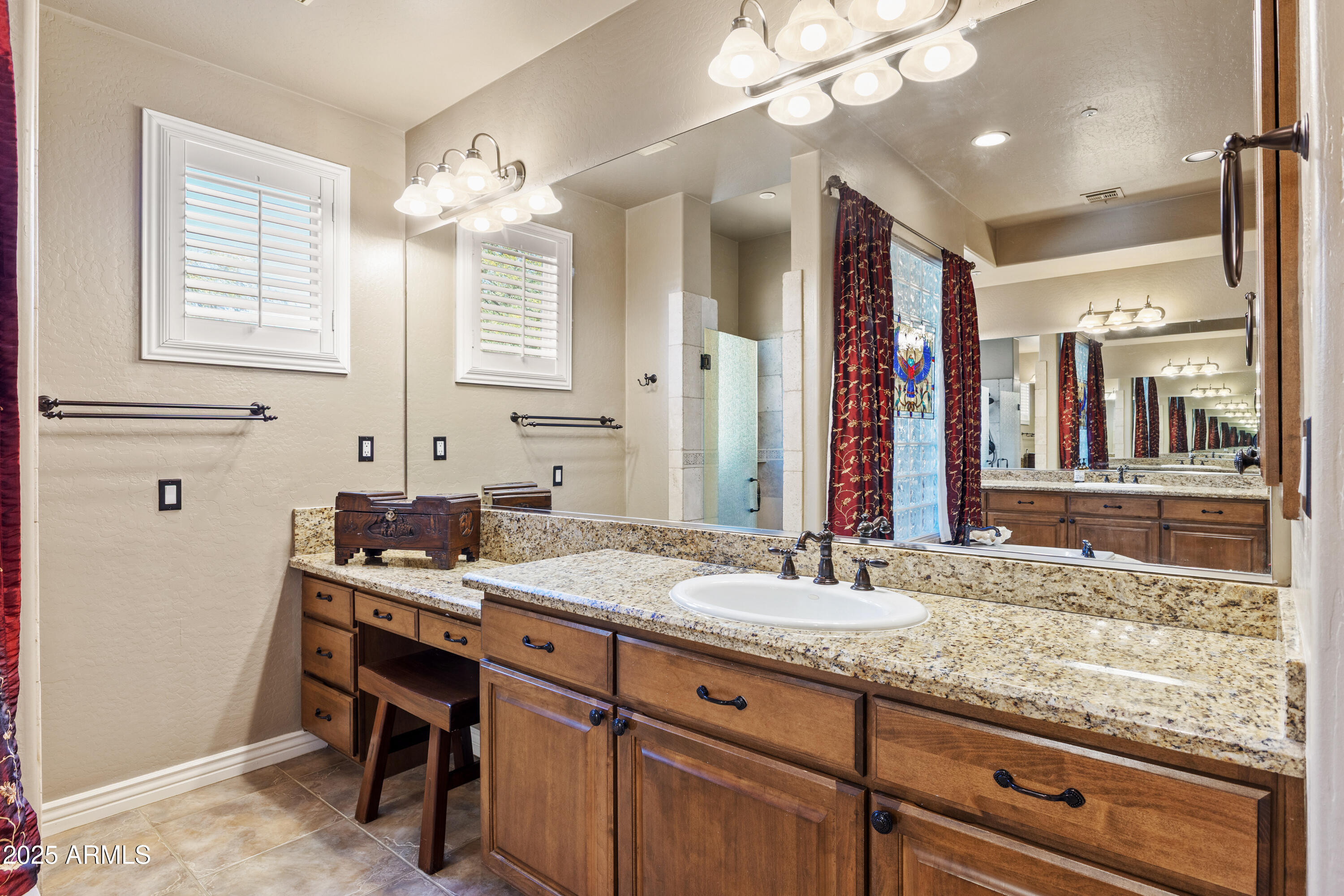 10275 E WINTER SUN Drive